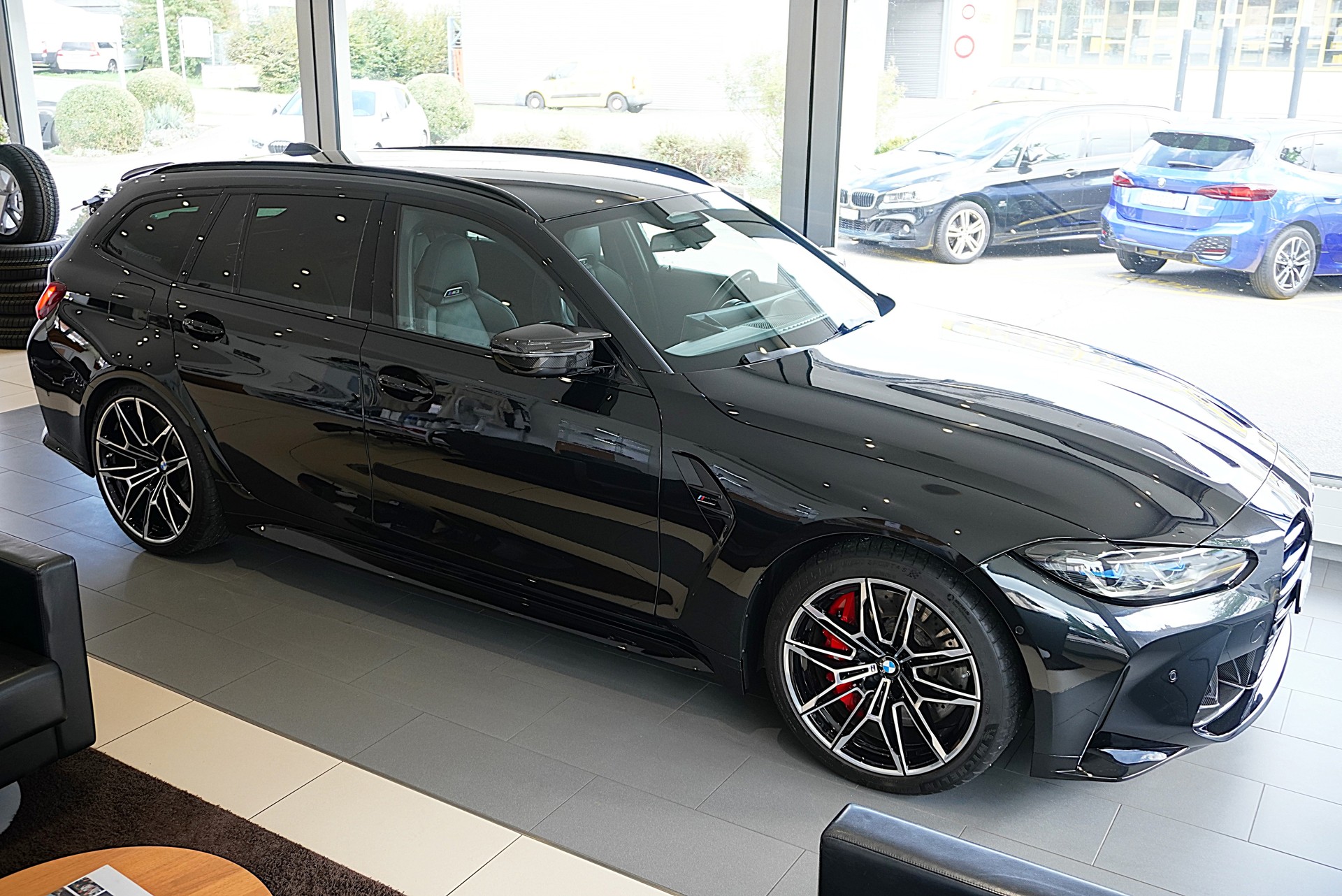 BMW M3 Touring xDrive Competition M-image-2