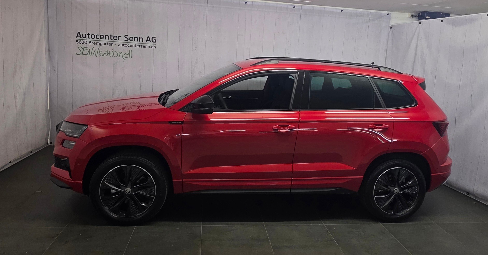 SKODA Karoq 2.0 TSI SportLine 4x4 DSG-image-2