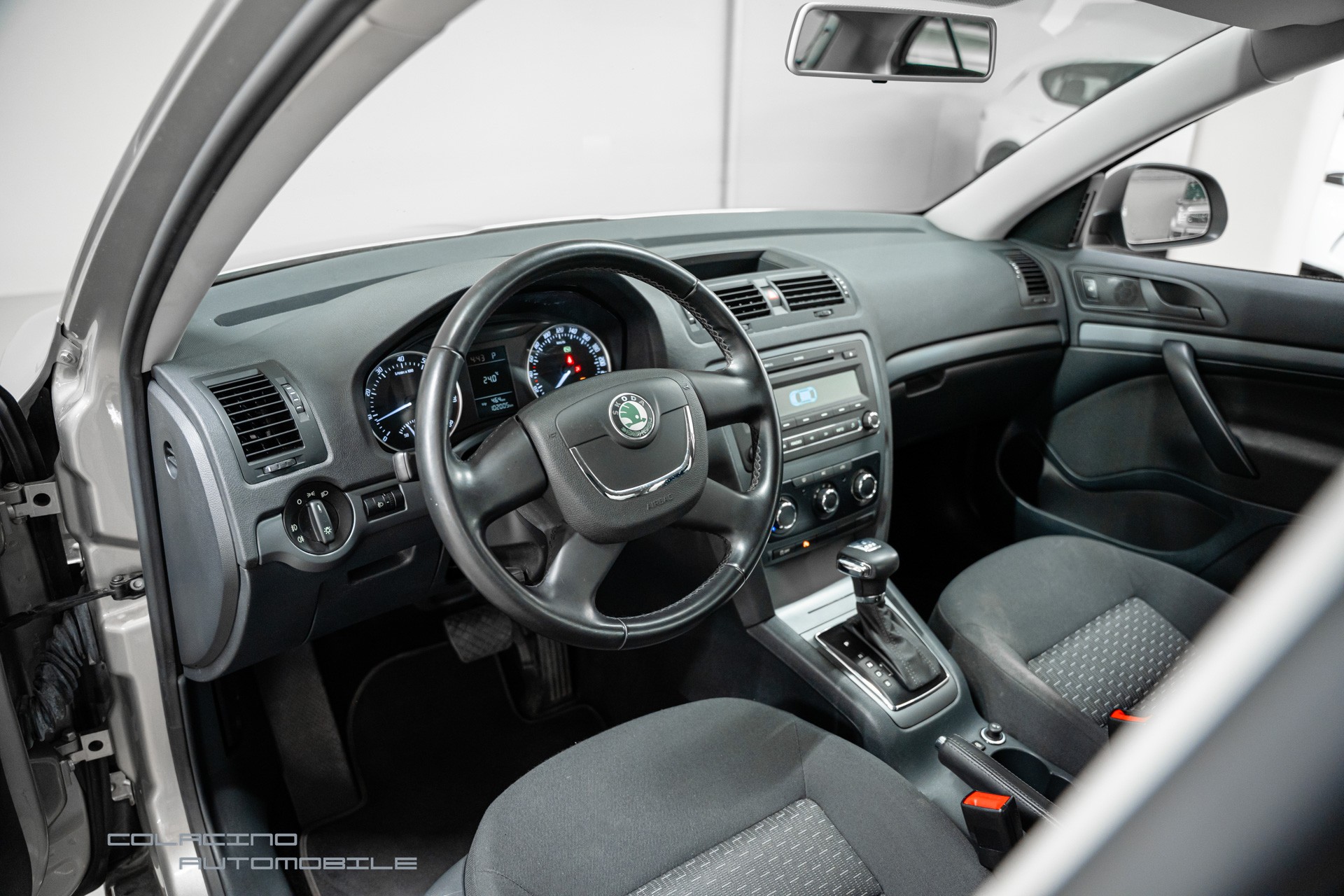 SKODA Octavia 1.2 TSI Ambition DSG-image-11