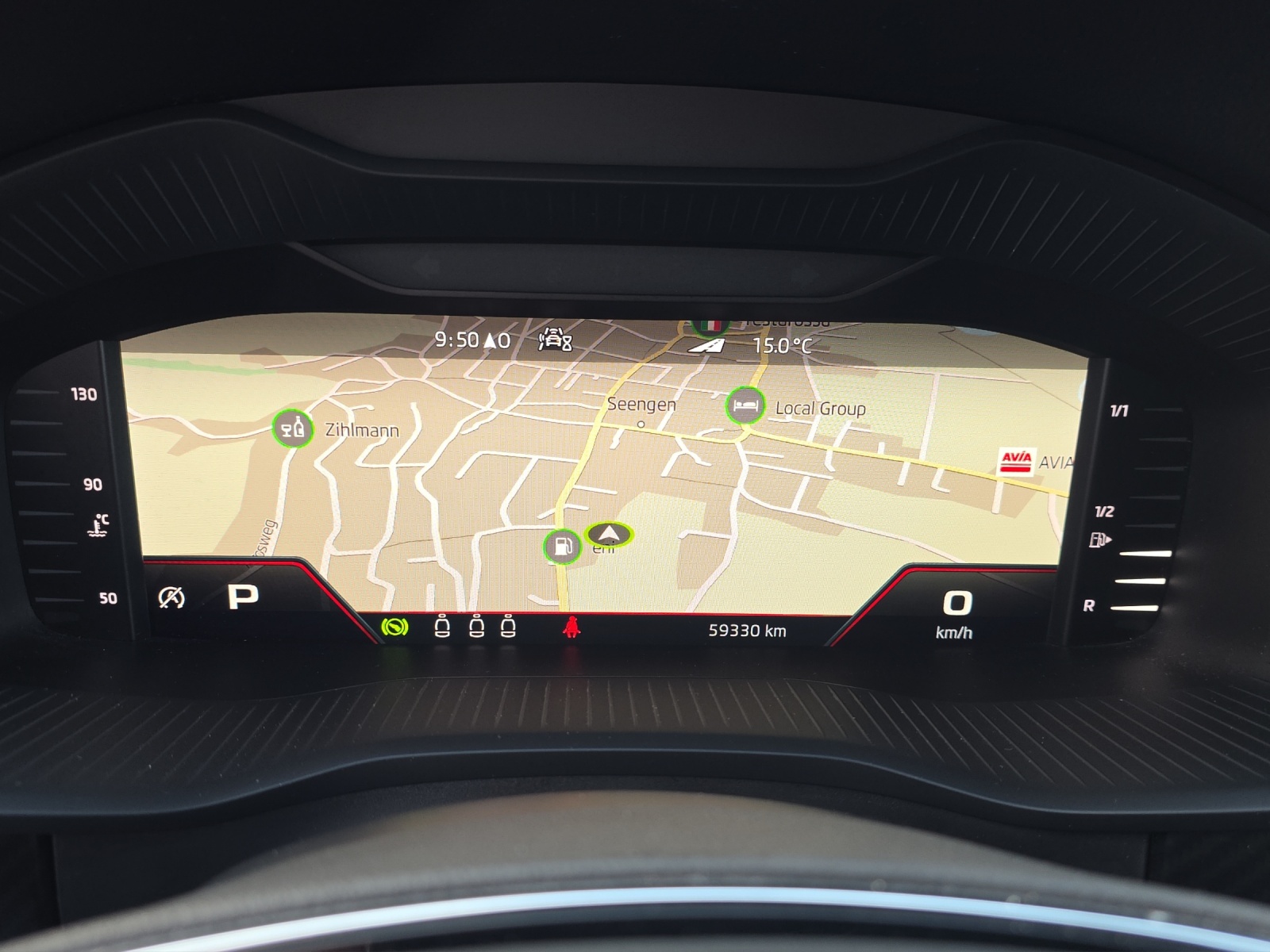 SKODA Kodiaq 2.0 TDI CR SportLine 4x4 DSG mit AHK, Rückfahrkamera, elektr. Sitze mit Memory, usw.-image-15