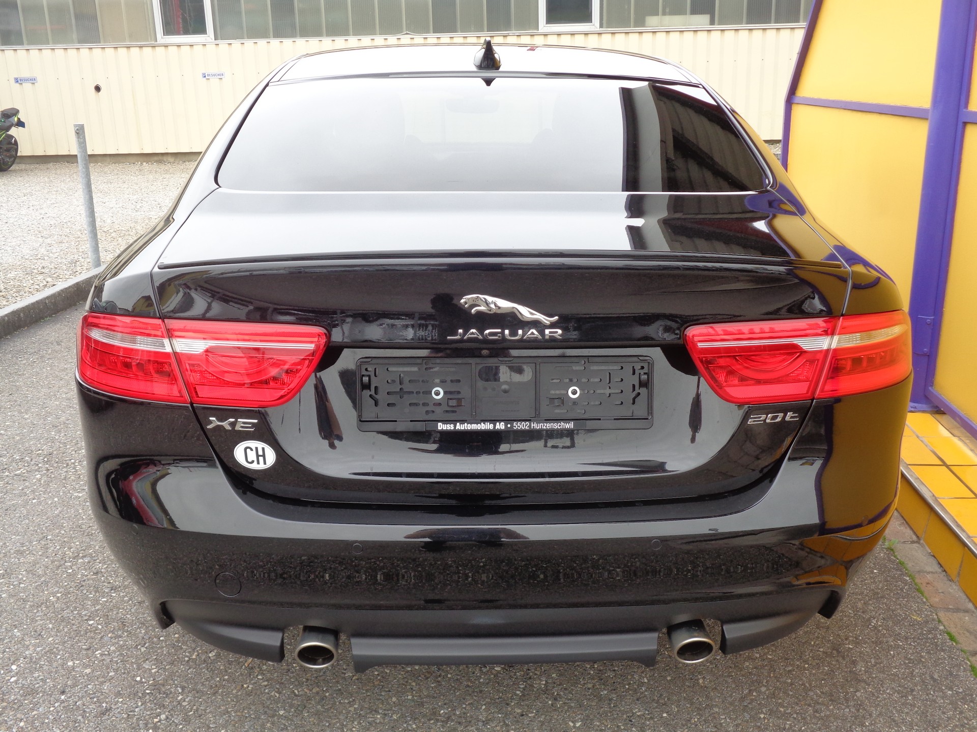 JAGUAR XE 20t 2.0 Landmark Automatic-image-7