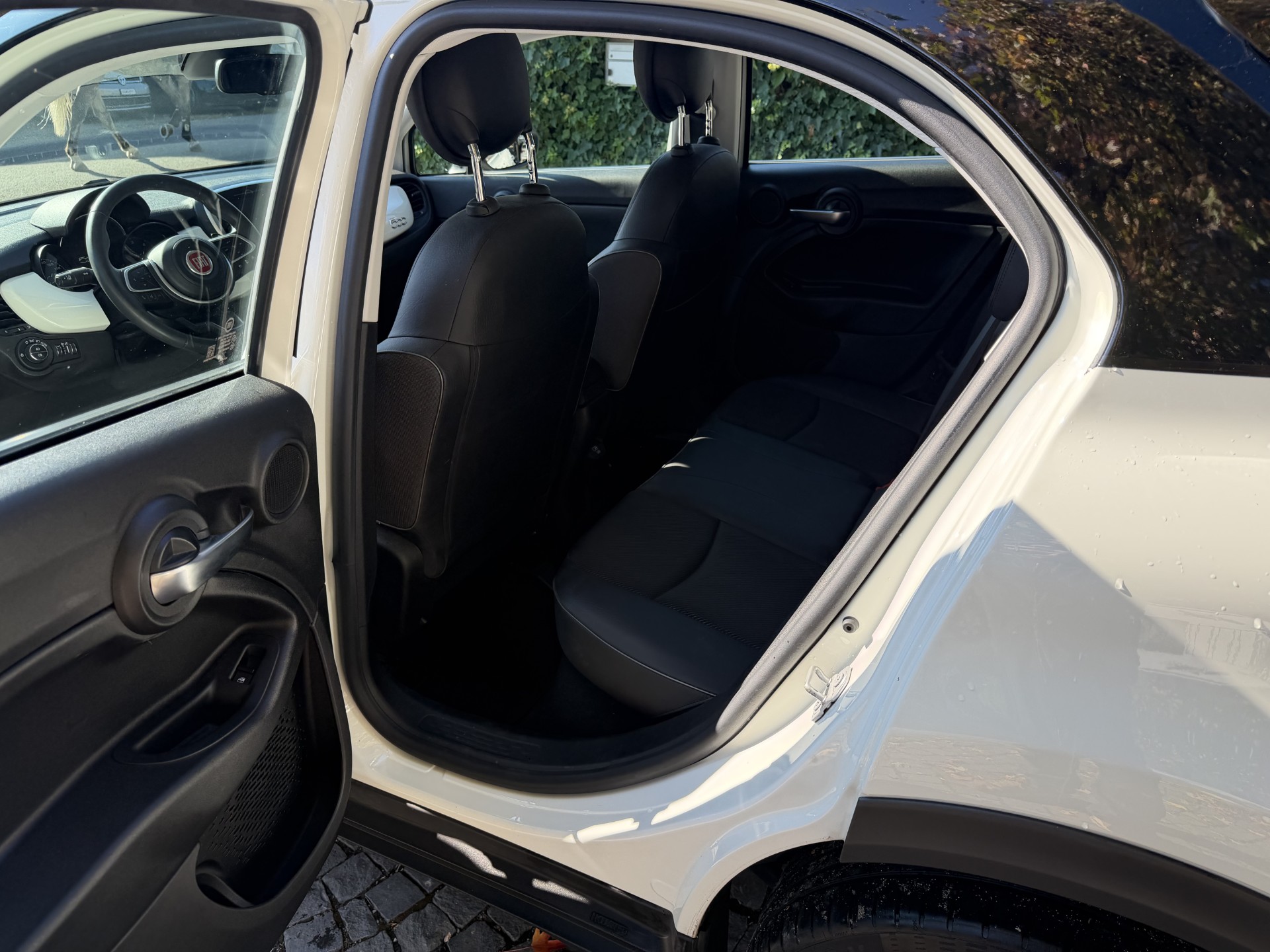 FIAT 500X 2.0MJ Cross 4x4 Automatic-image-11
