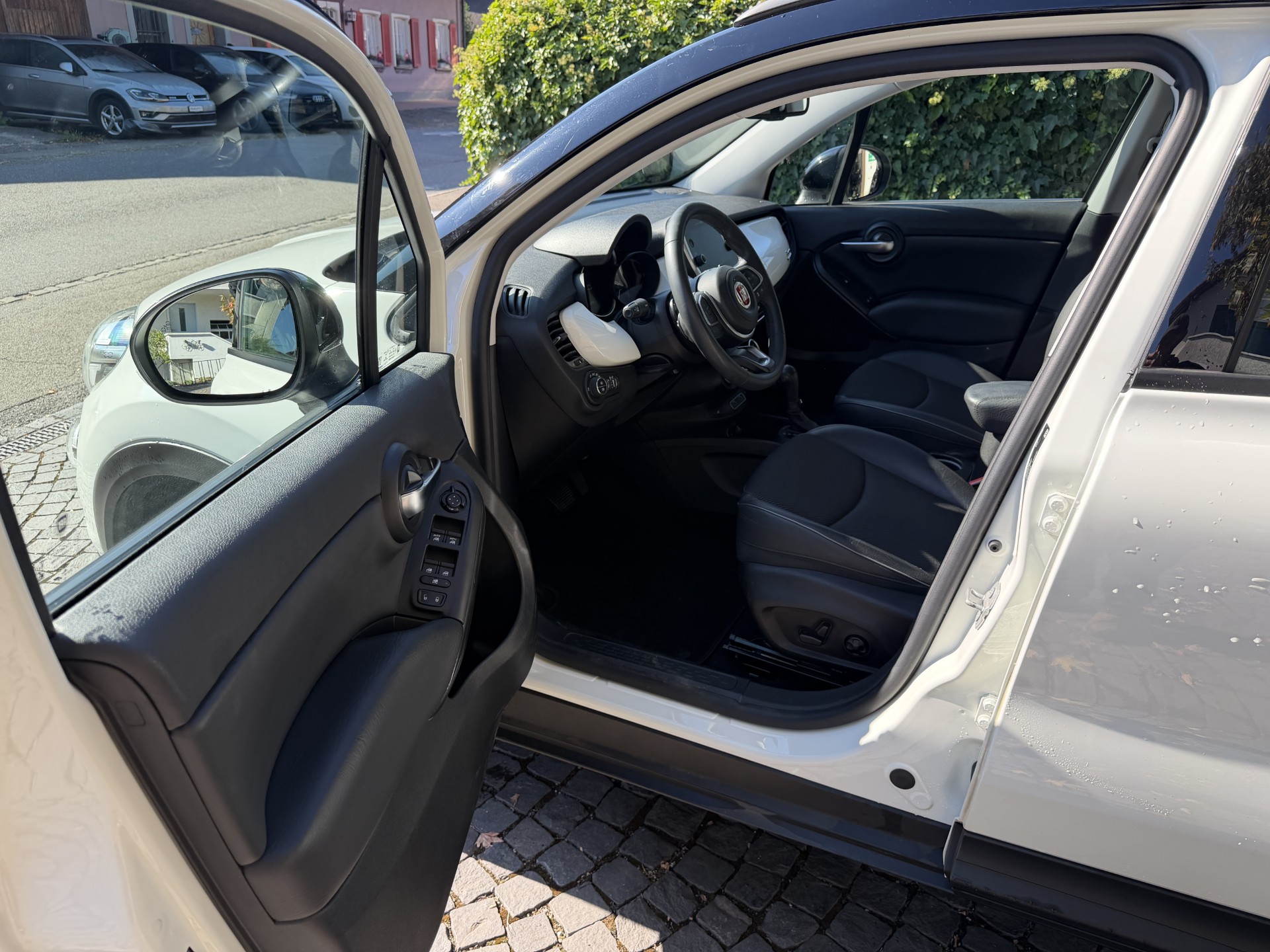 FIAT 500X 2.0MJ Cross 4x4 Automatic-image-9