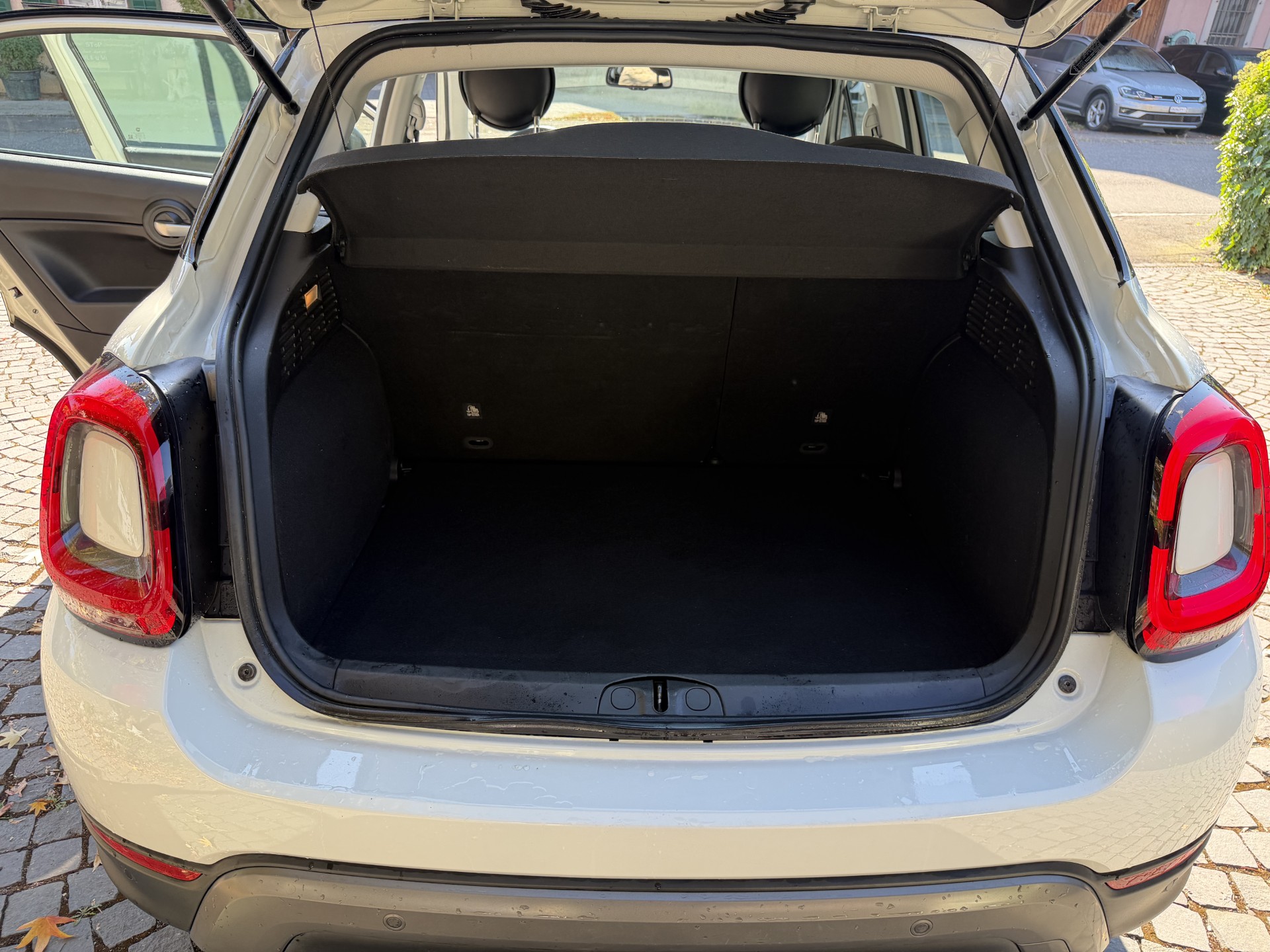 FIAT 500X 2.0MJ Cross 4x4 Automatic-image-12