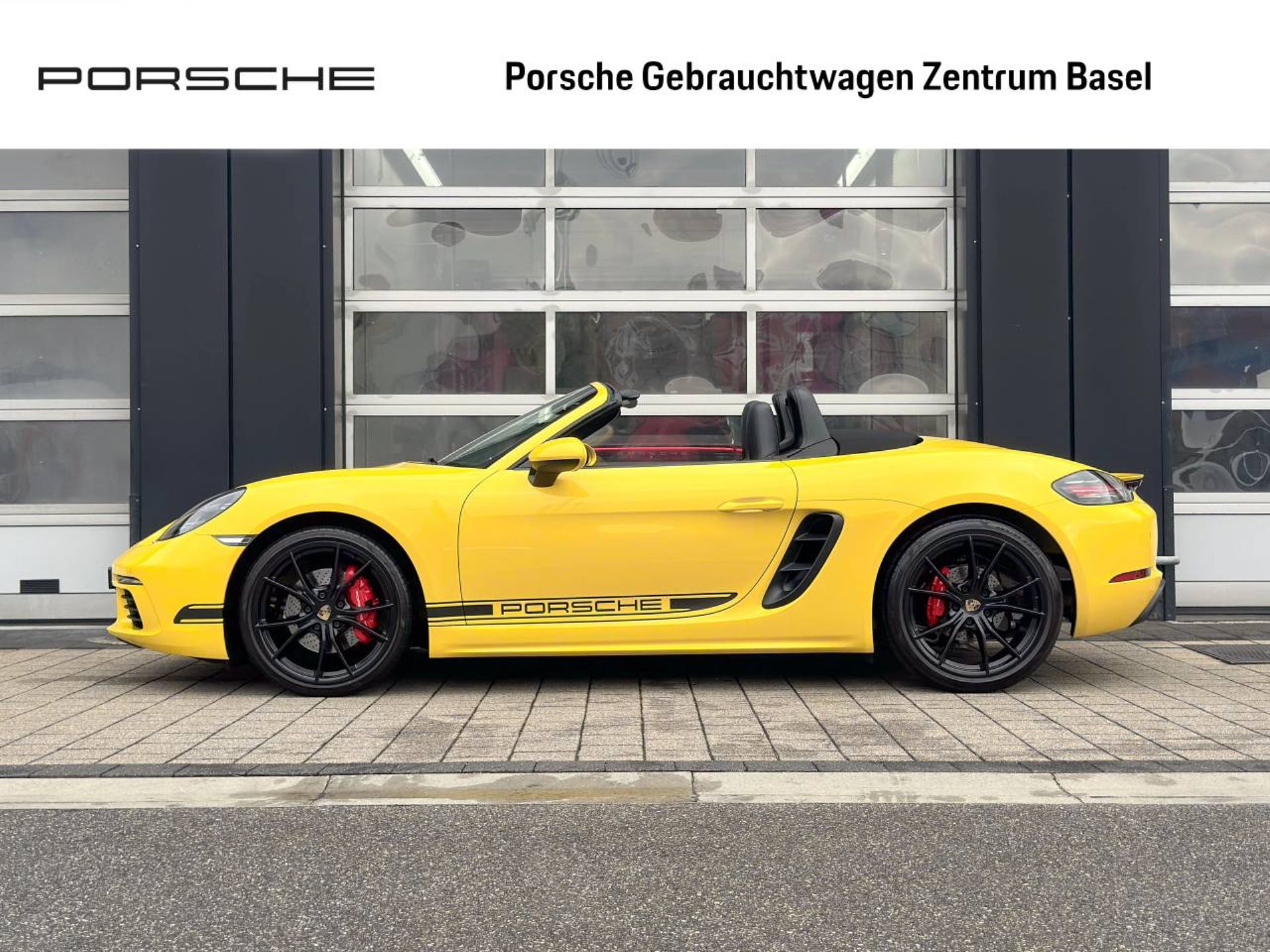 PORSCHE 718 Boxster S-showroom-element-1