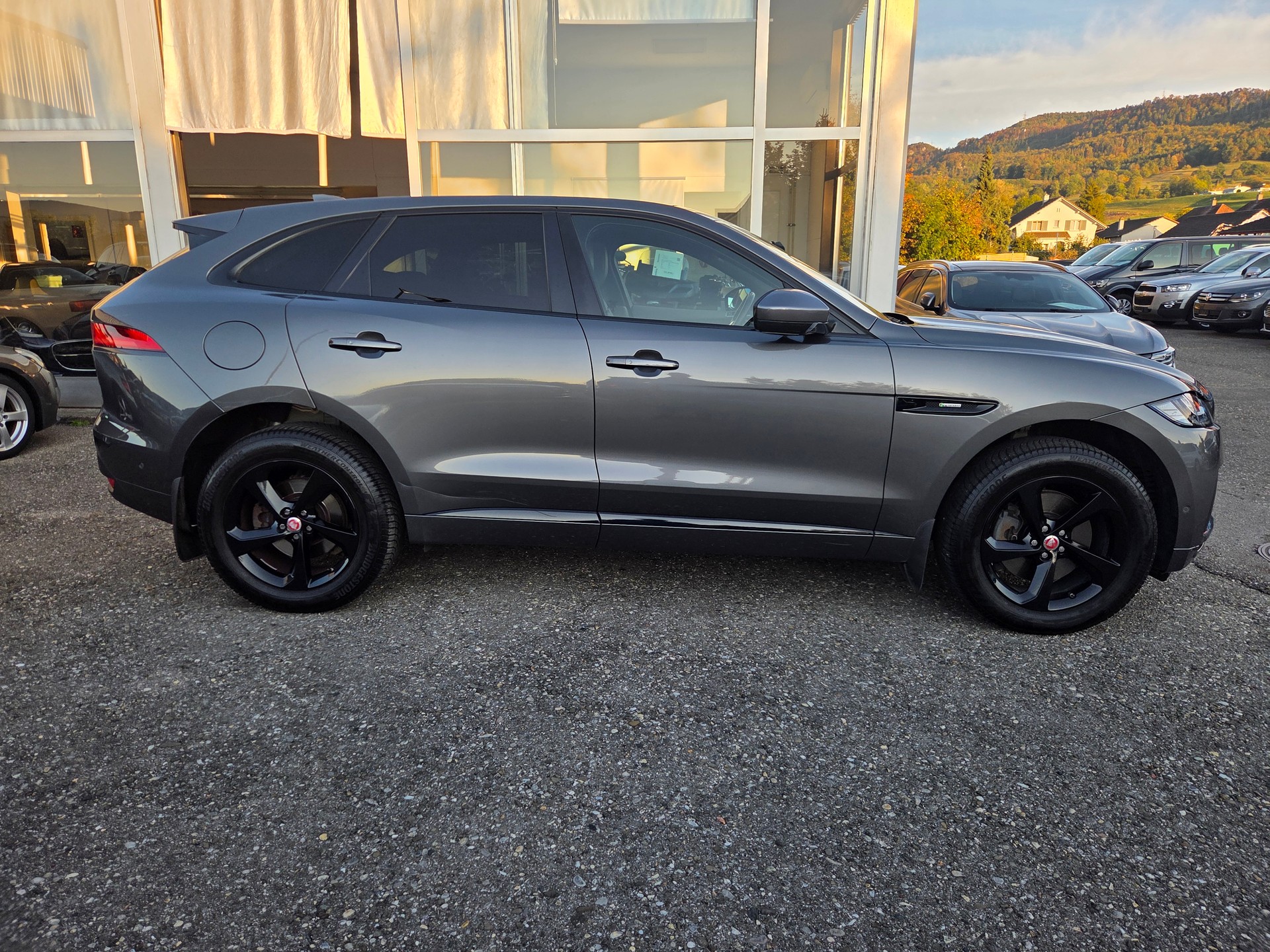JAGUAR F-Pace 3.0 TD R-Sport AWD Automatik-image-7
