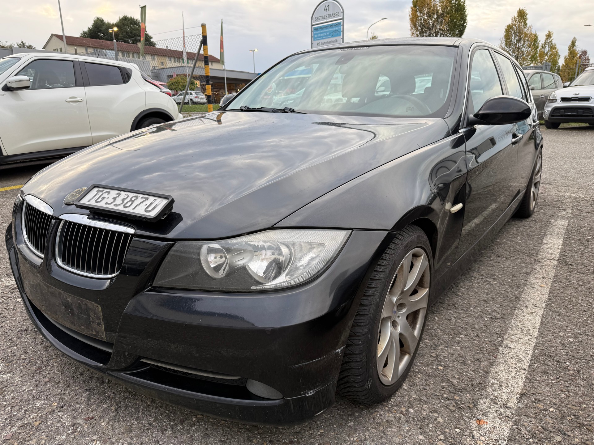 BMW 330d Touring-image-2