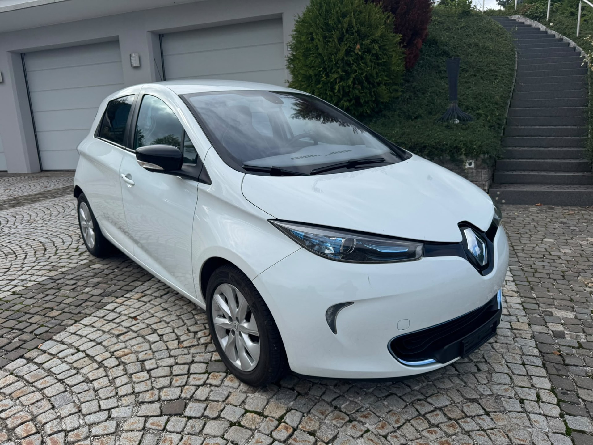 RENAULT Zoe Zen Q210 (Batterie Miete)-image-0