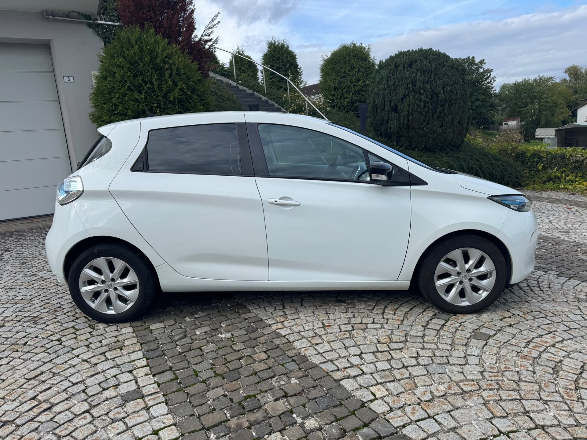 RENAULT Zoe Zen Q210 (Batterie Miete)-image-8