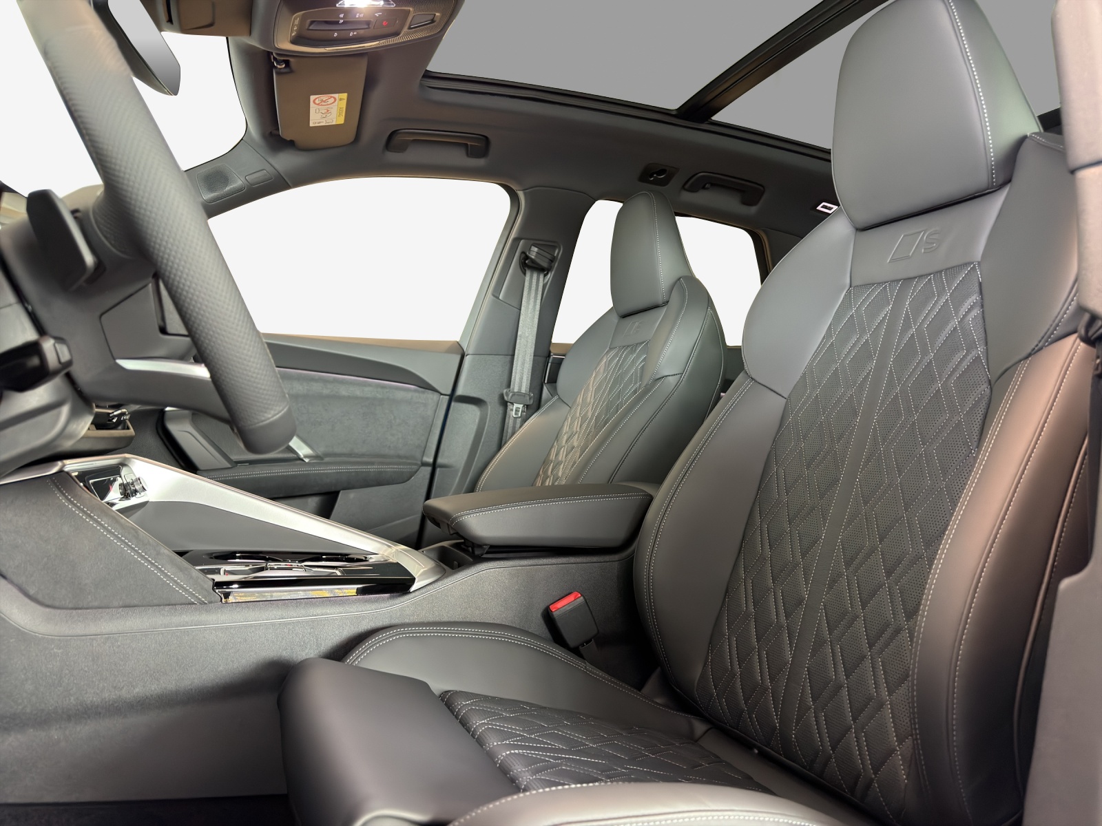 AUDI SQ5 TFSI quattro S-tronic-image-6