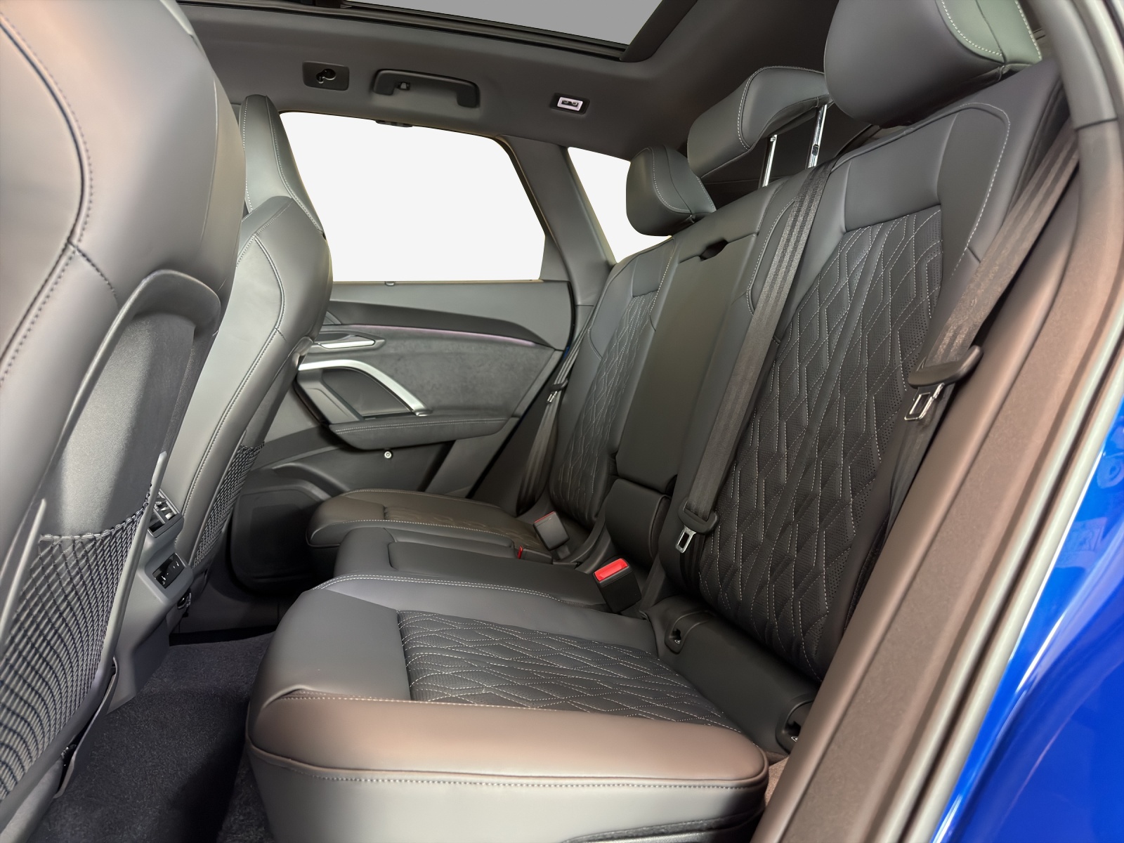 AUDI SQ5 TFSI quattro S-tronic-image-10