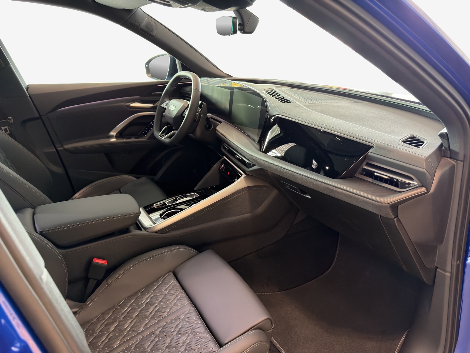 AUDI SQ5 TFSI quattro S-tronic-image-14