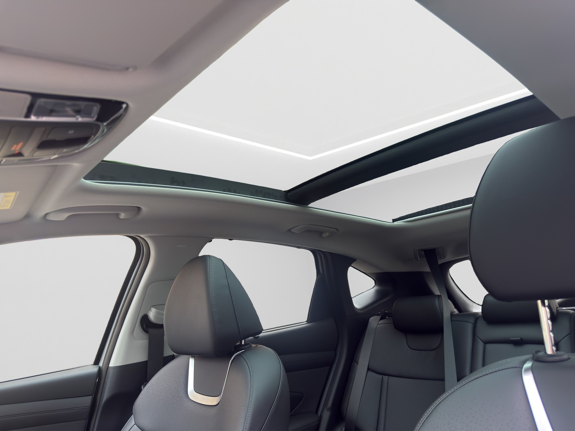 HYUNDAI Tucson 1.6 TGDI HEV Vertex Swiss Edition 4WD-image-25