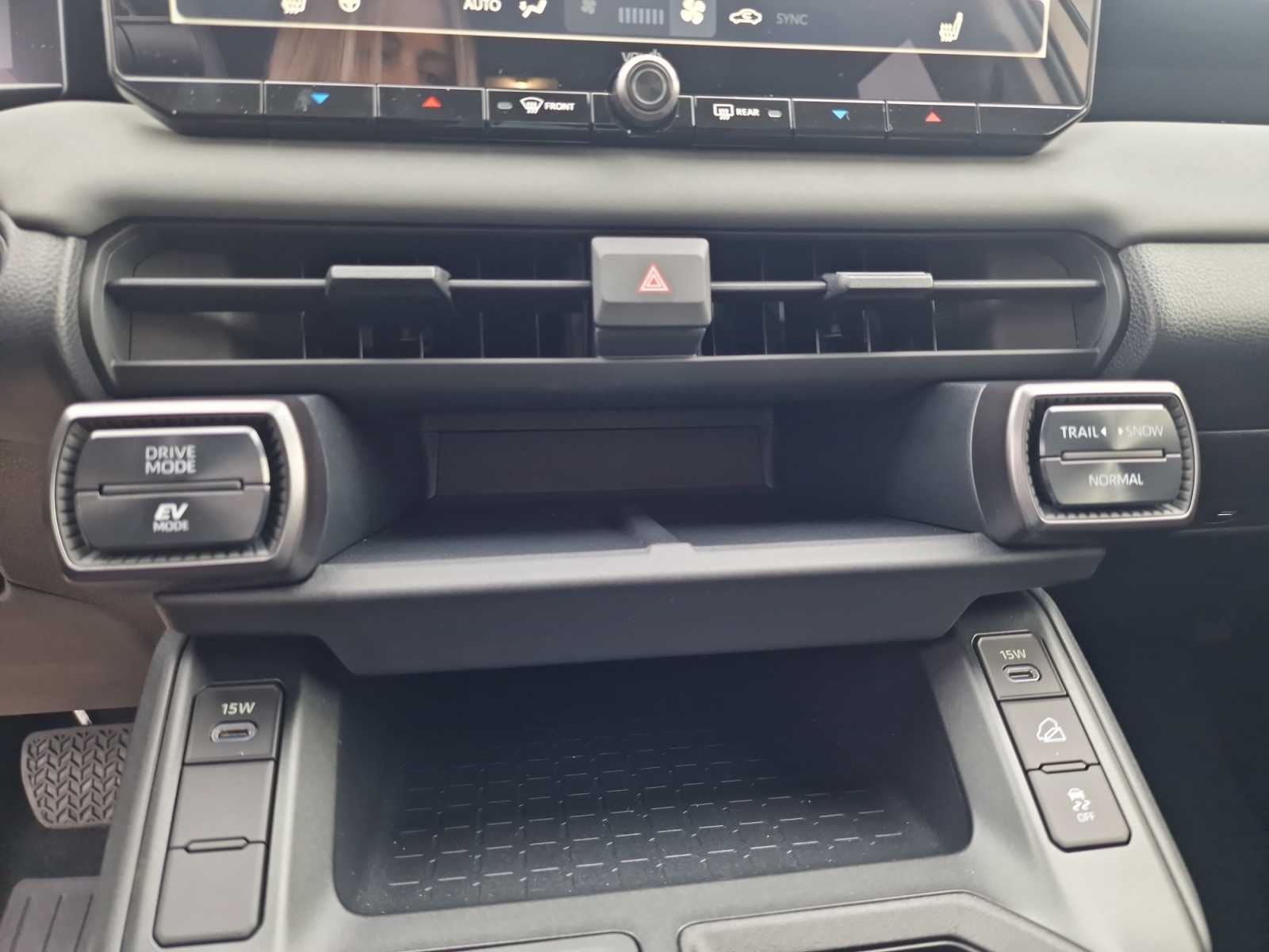 TOYOTA RAV-4 2.5 Voll-Hybrid Trend 4x4 NEW MODEL-image-15
