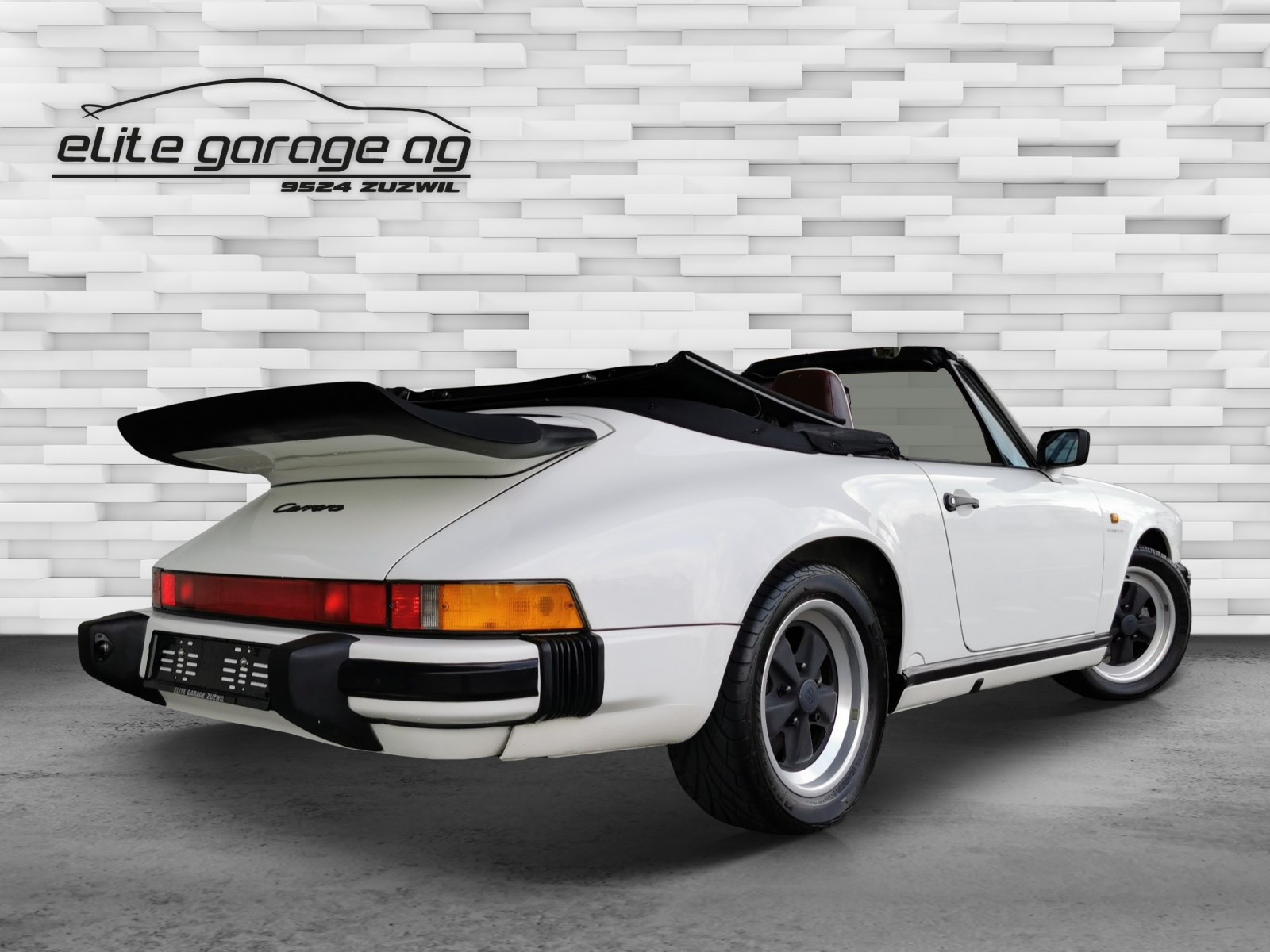 PORSCHE 911 Carrera Cabrio-image-7