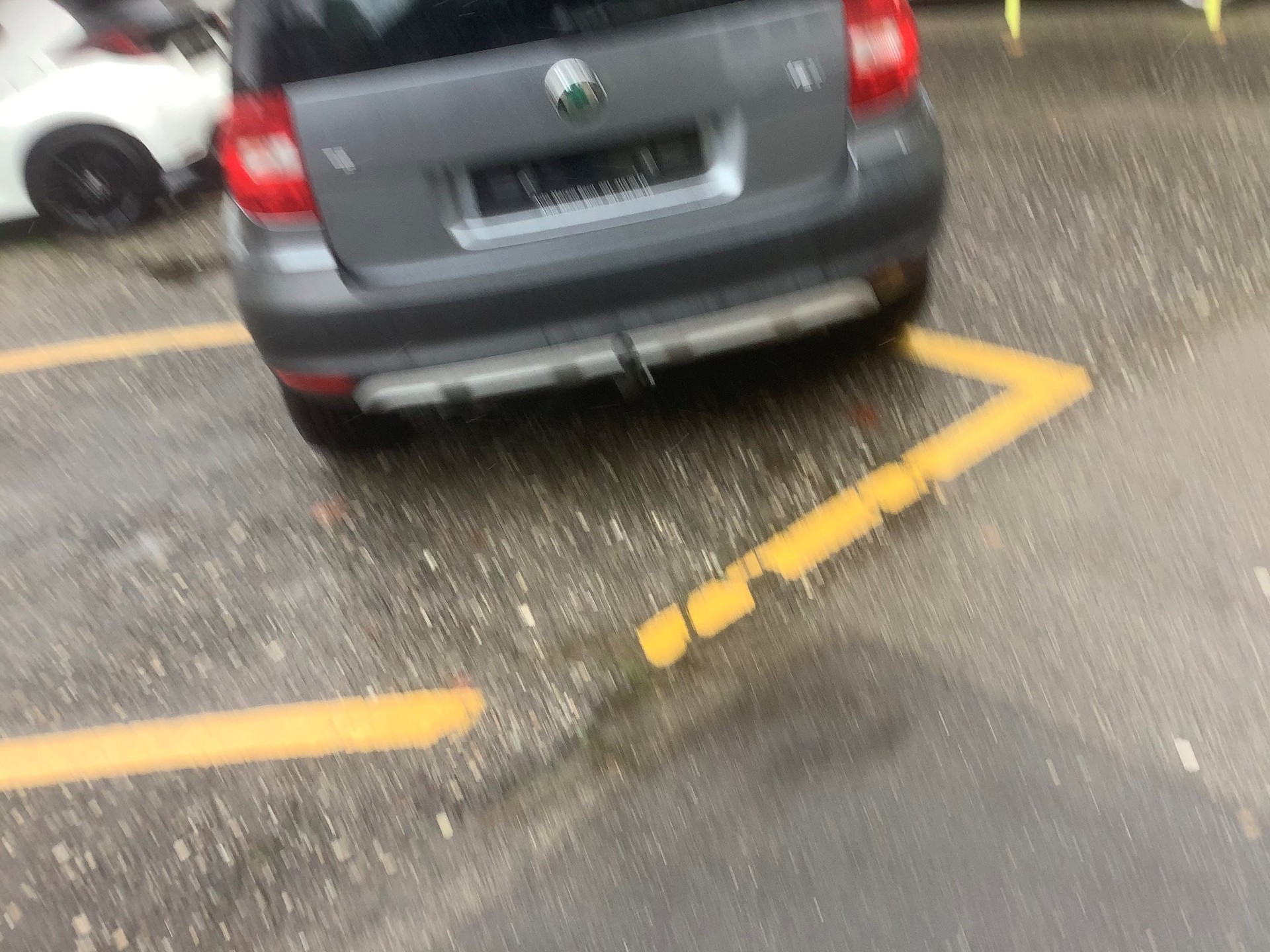 SKODA Yeti 1.4 TSI Ambition-image-3