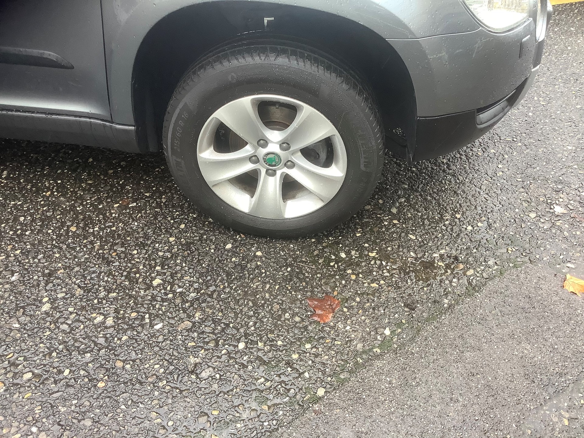 SKODA Yeti 1.4 TSI Ambition-image-7
