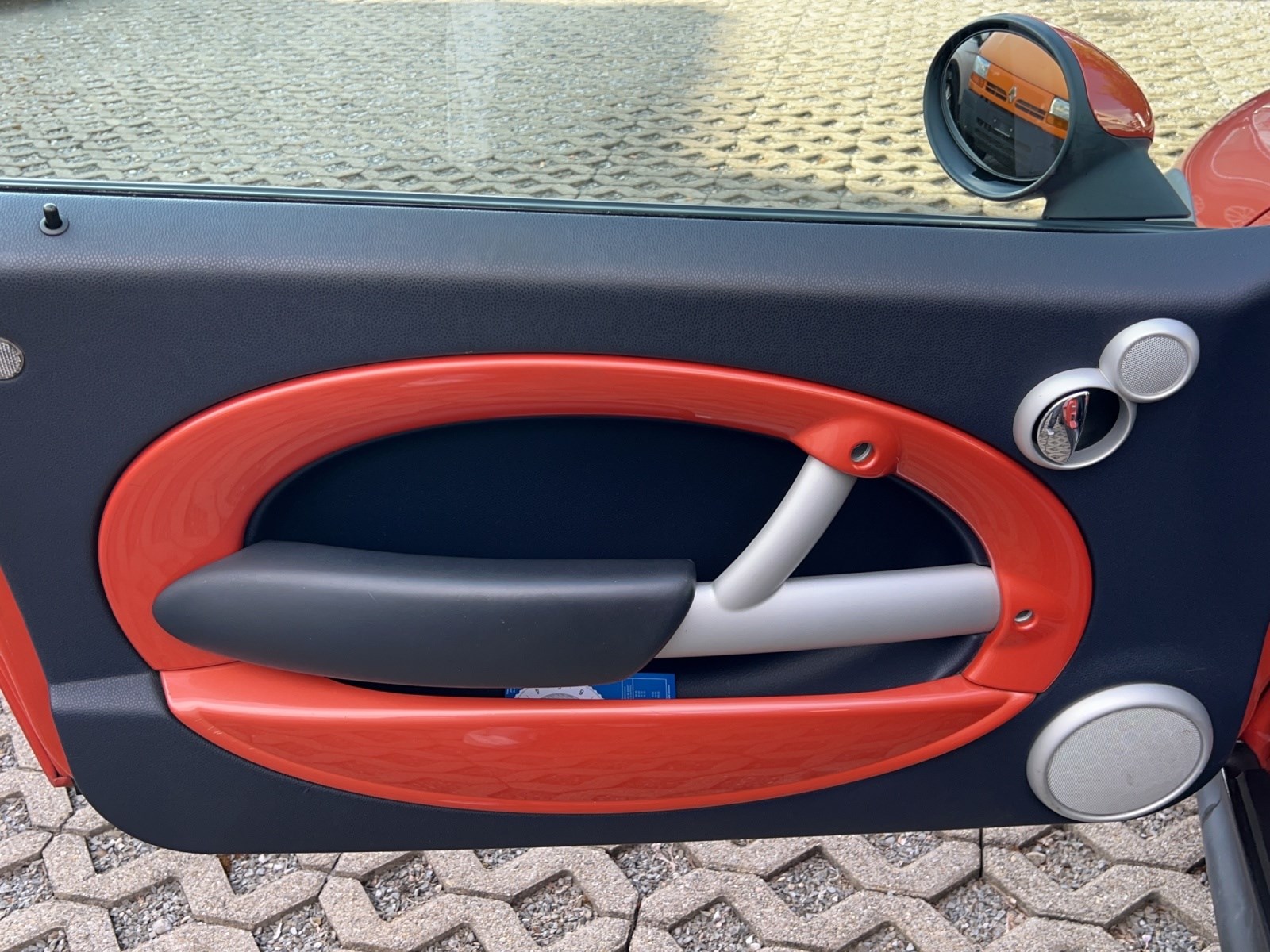 MINI Cooper S Cabriolet-image-17