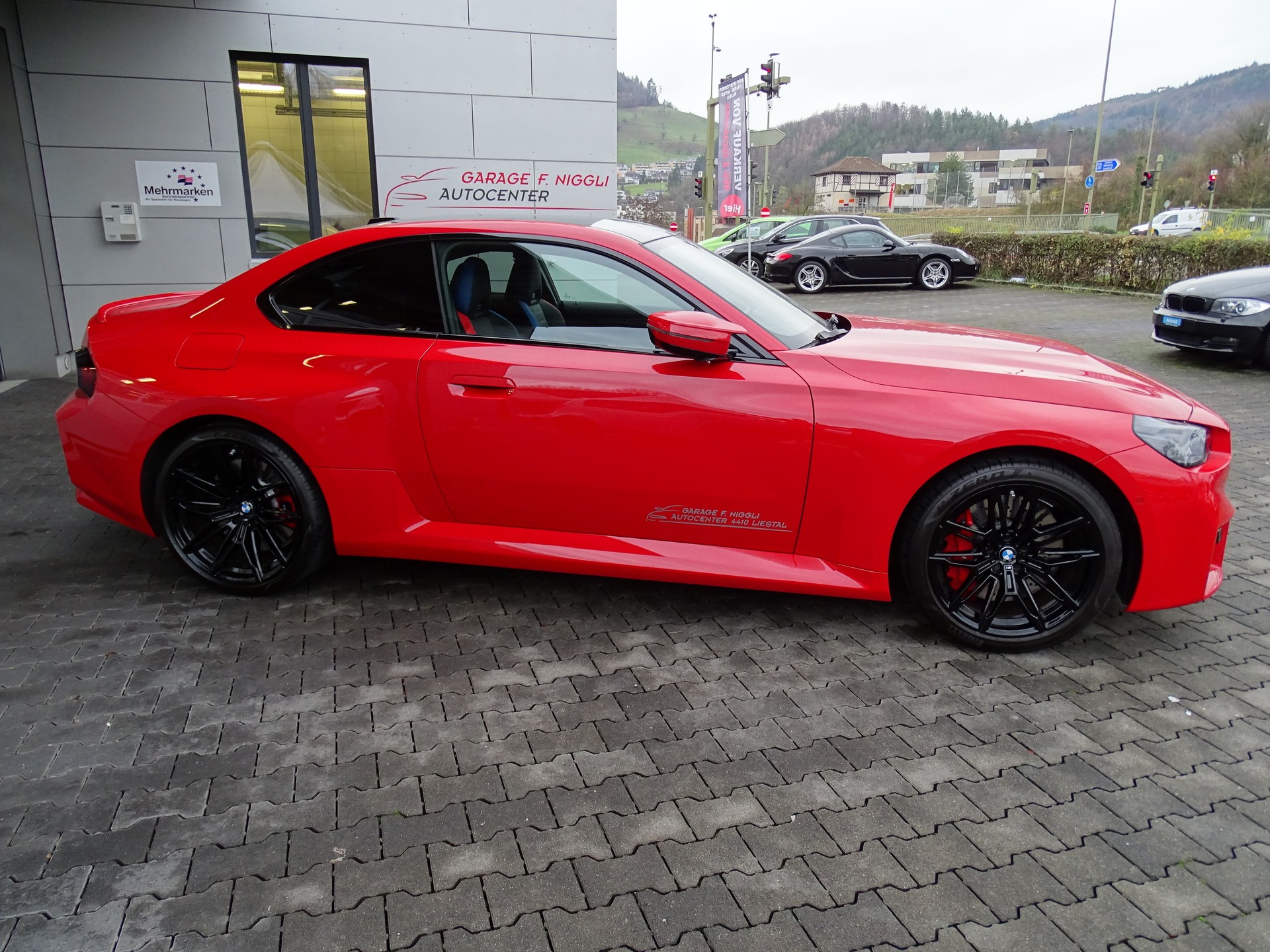 BMW M2 Steptronic-image-5
