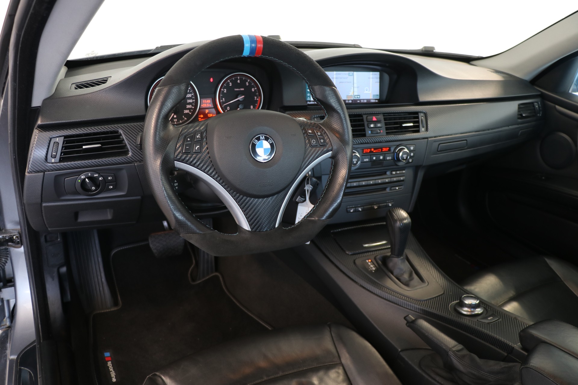 BMW 325xi Coupé-image-6