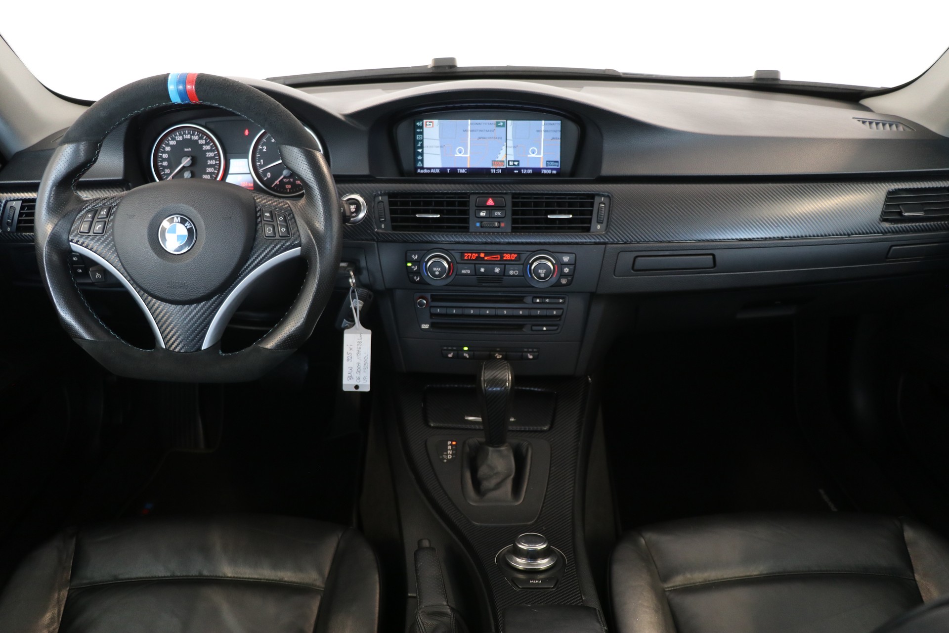 BMW 325xi Coupé-image-7