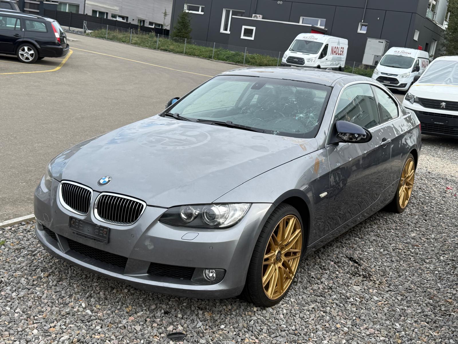 BMW 325xi Coupé *HAGELSCHADEN* **Jetzt nur noch CHF 3'900.- statt CHF 6'900.-**-image-4