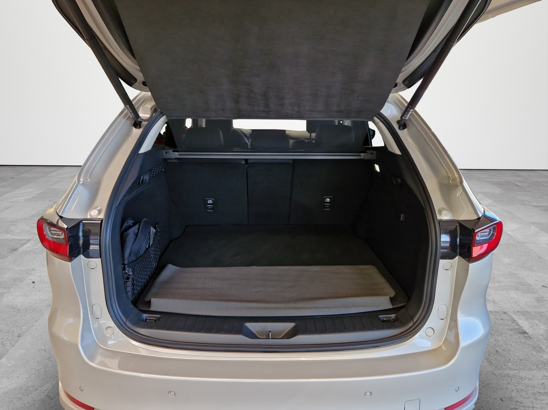 MAZDA CX-60 e-Skyactiv PHEV 327 AWD Homura-image-7
