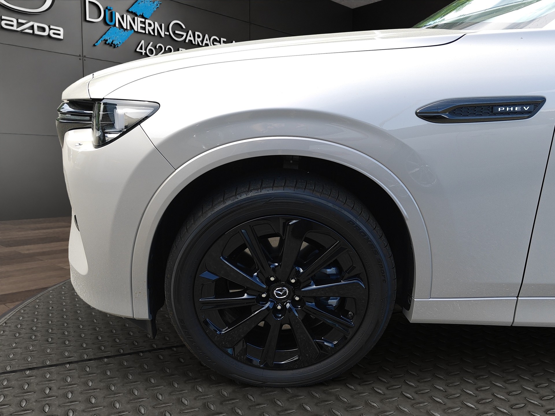 MAZDA CX-60 e-Skyactiv PHEV 327 AWD Homura-image-6