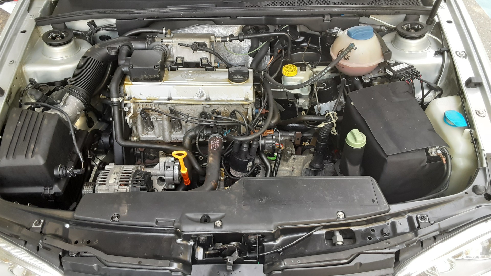 VW Golf Cabriolet 2000 Highline-image-5