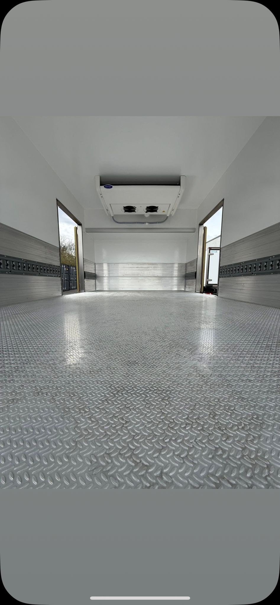 MERCEDES-BENZ 317 CDI Automat mit Kühlkoffer 20 Grad Speziell für Döner !!!!-image-10