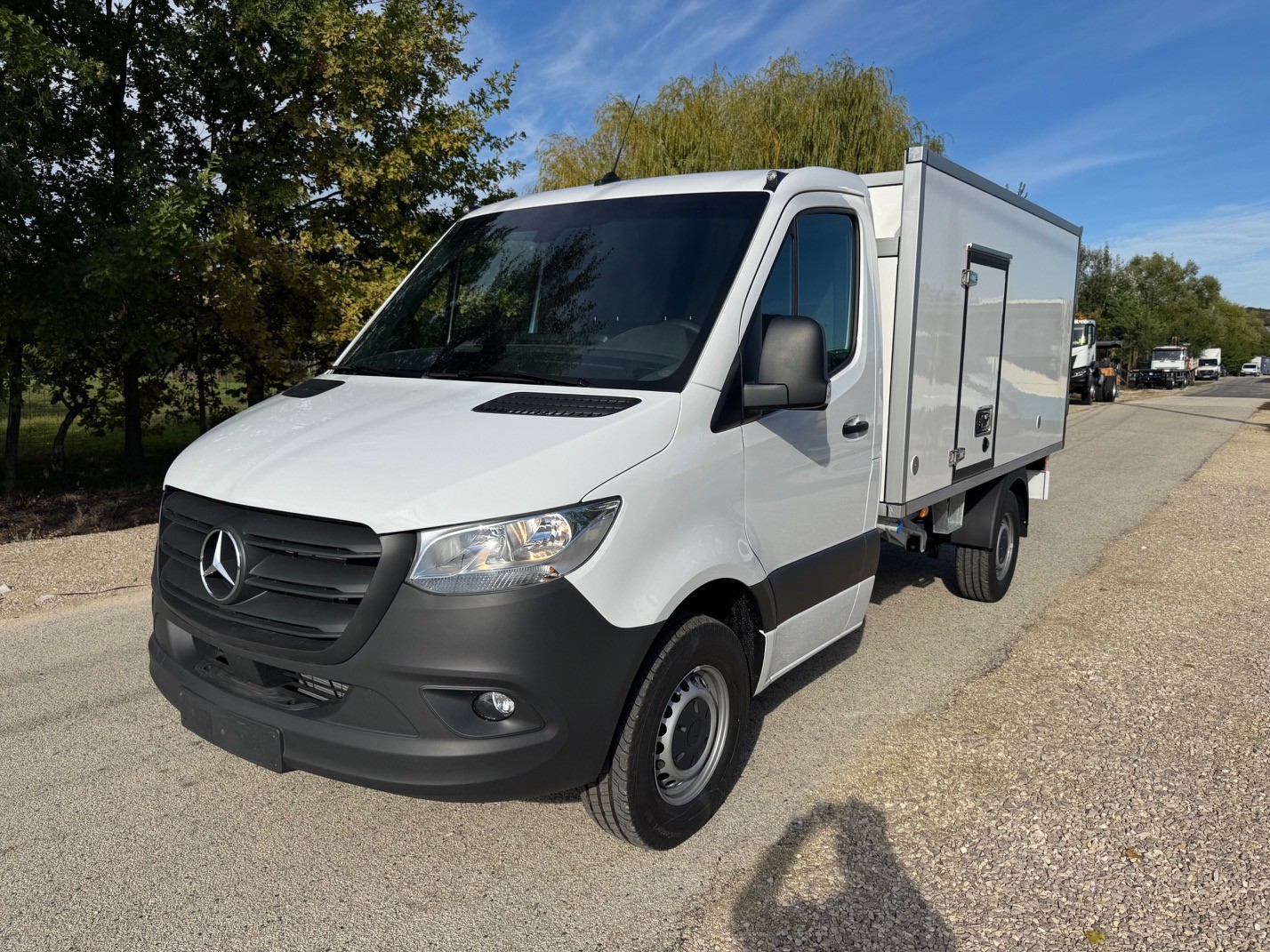 MERCEDES-BENZ 317 CDI Automat mit Kühlkoffer 20 Grad Speziell für Döner !!!!