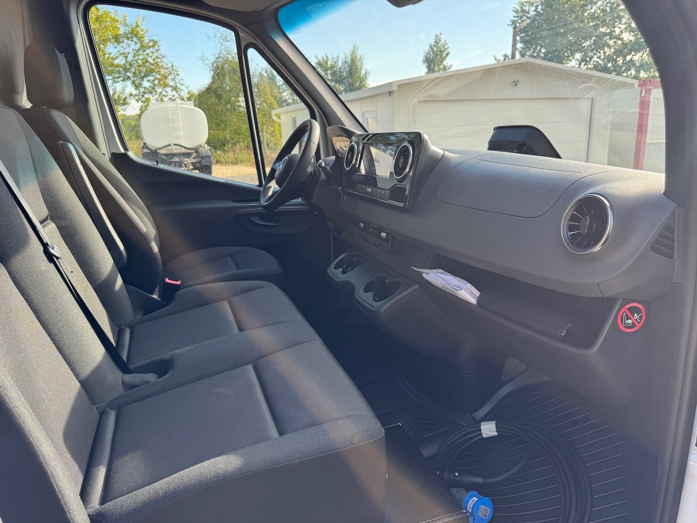 MERCEDES-BENZ 317 CDI Automat mit Kühlkoffer 20 Grad Speziell für Döner !!!!-image-11