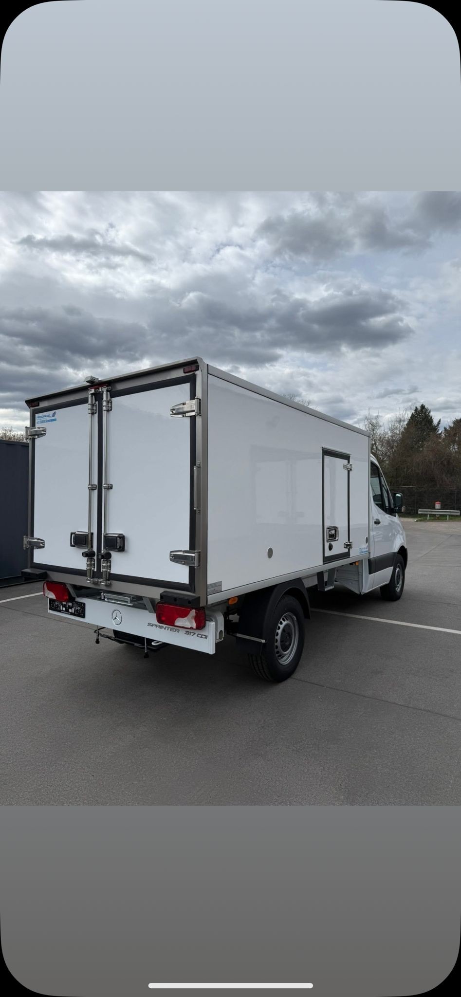 MERCEDES-BENZ 317 CDI Automat mit Kühlkoffer 20 Grad Speziell für Döner !!!!-image-5