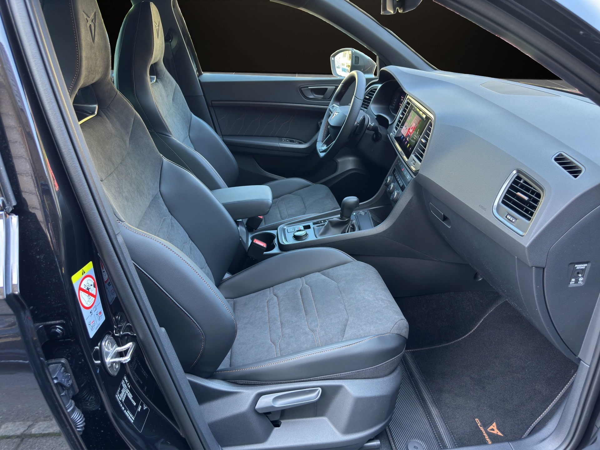 CUPRA Ateca 2.0TSI VZ 4Drive DSG-image-16