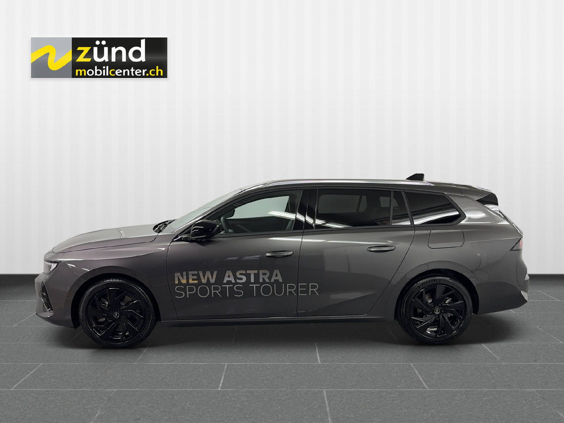 OPEL Astra Sports Tourer 1.6 T PlugIn 180 PS Swiss Plus-image-1