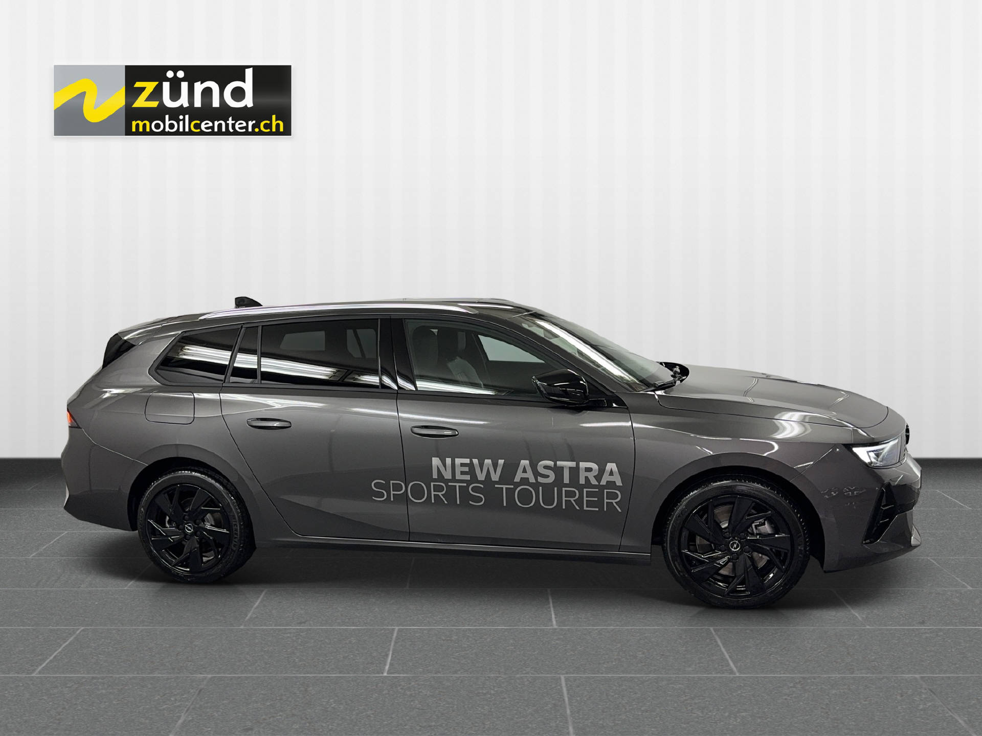OPEL Astra Sports Tourer 1.6 T PlugIn 180 PS Swiss Plus-image-15