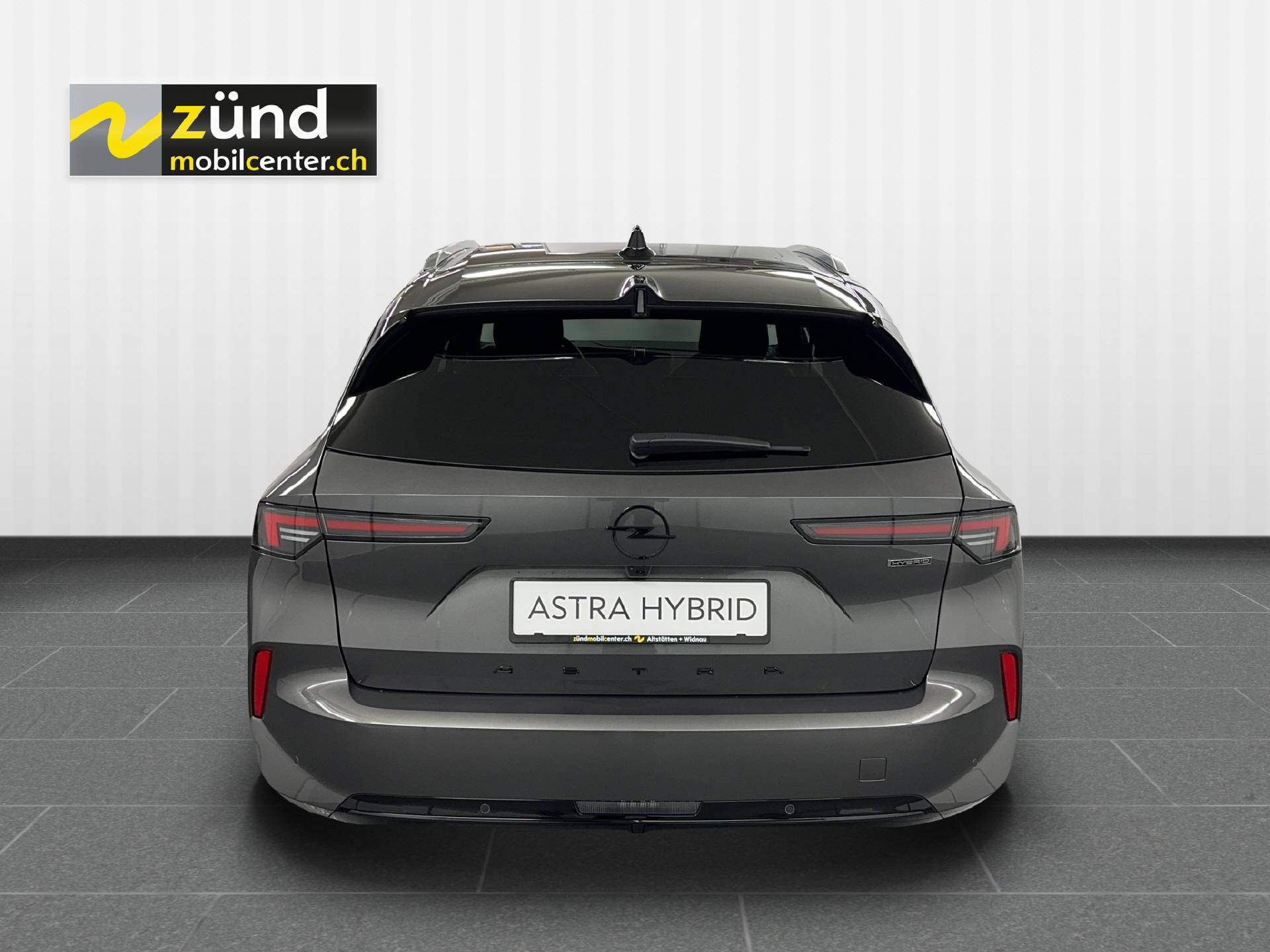 OPEL Astra Sports Tourer 1.6 T PlugIn 180 PS Swiss Plus-image-3