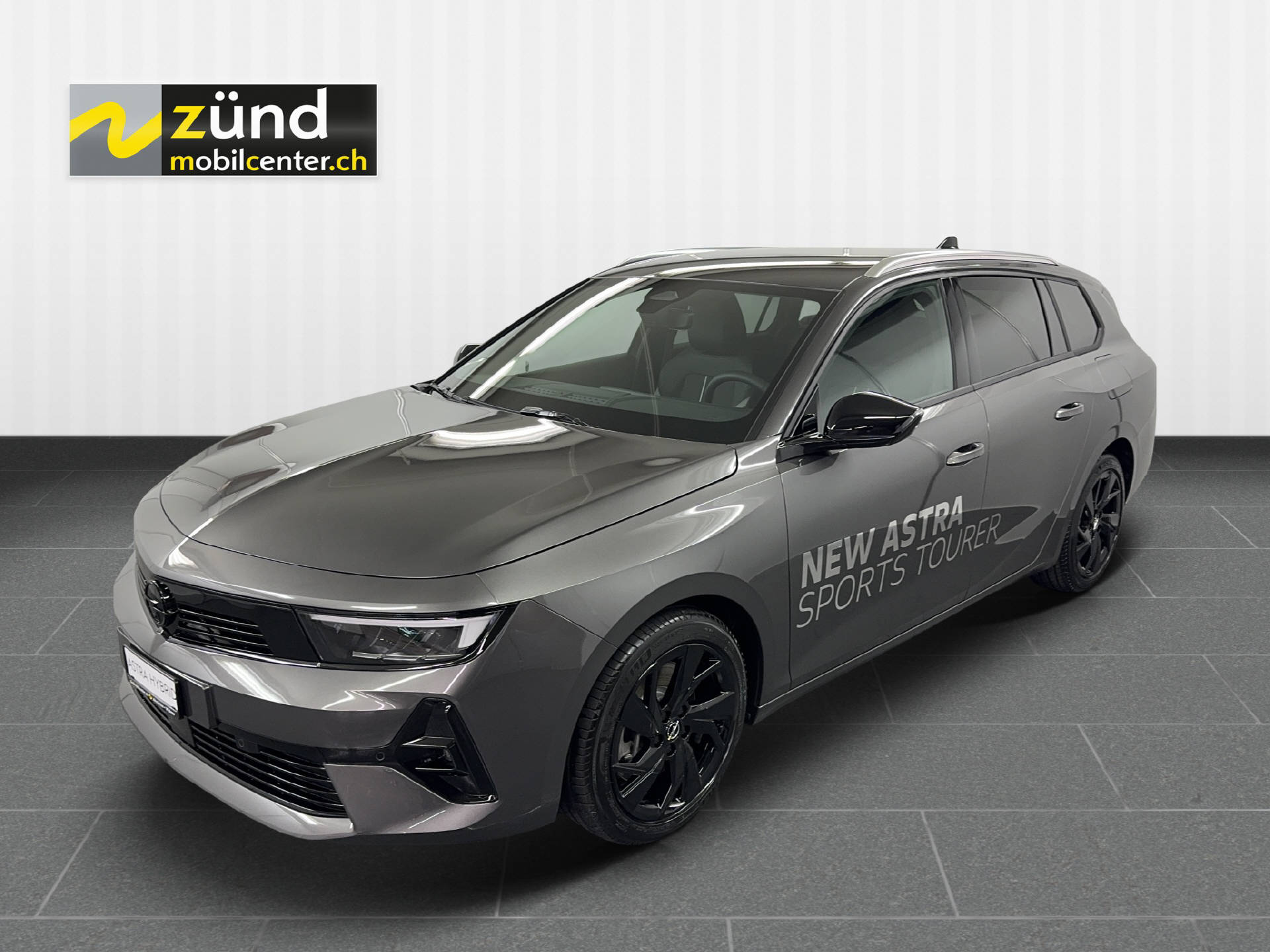 OPEL Astra Sports Tourer 1.6 T PlugIn 180 PS Swiss Plus-image-0