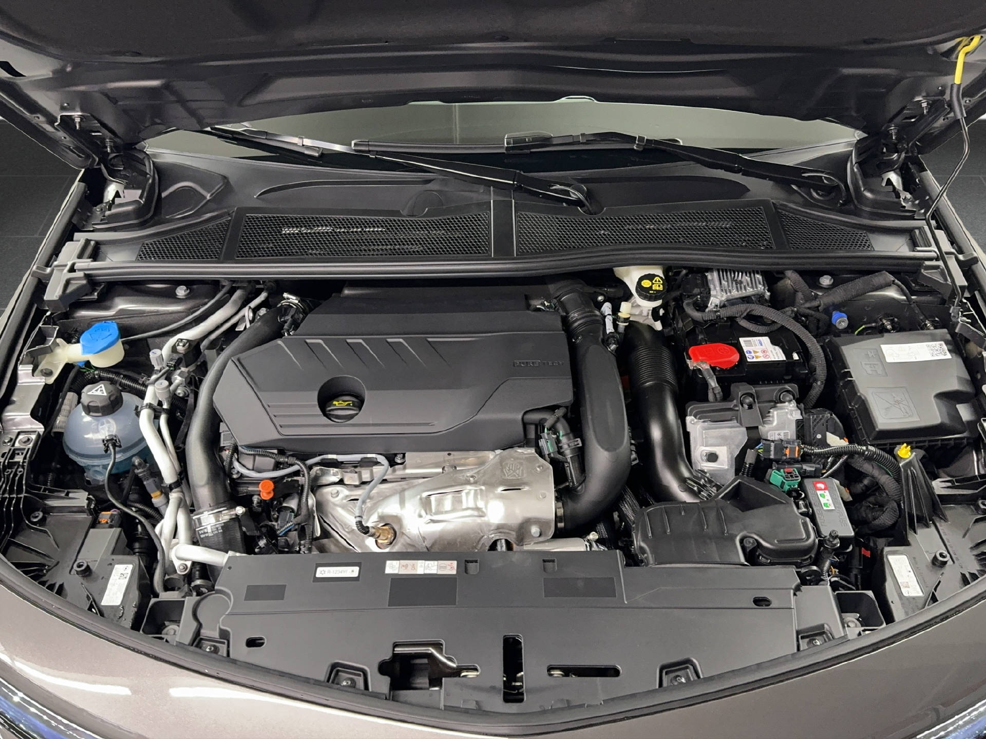 OPEL Astra Sports Tourer 1.6 T PlugIn 180 PS Swiss Plus-image-14