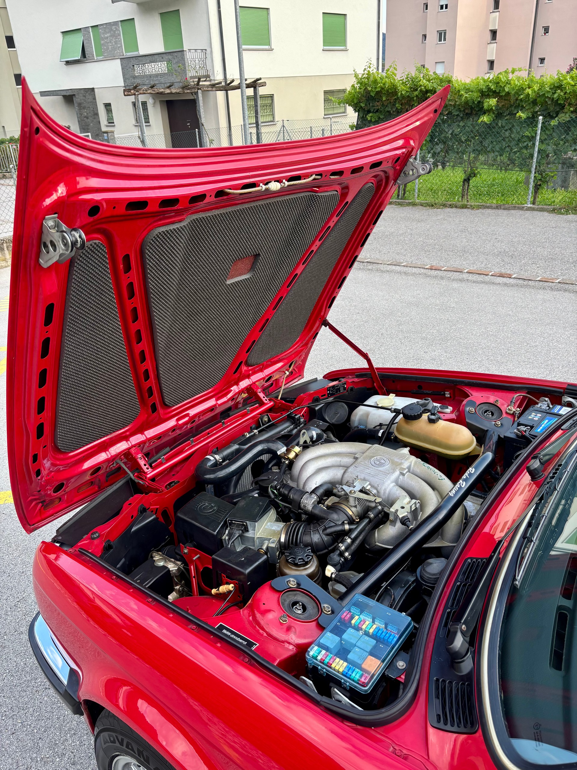 BMW E30 325i cabrio Veteranenfahrzeug-image-11