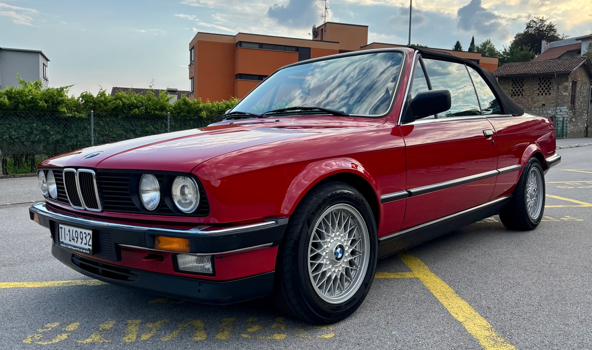 BMW E30 325i cabrio Veteranenfahrzeug-image-6