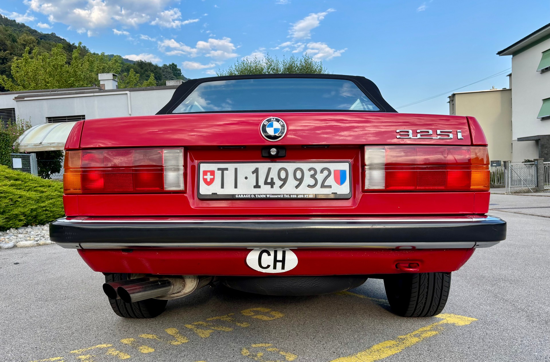 BMW E30 325i cabrio Veteranenfahrzeug-image-9