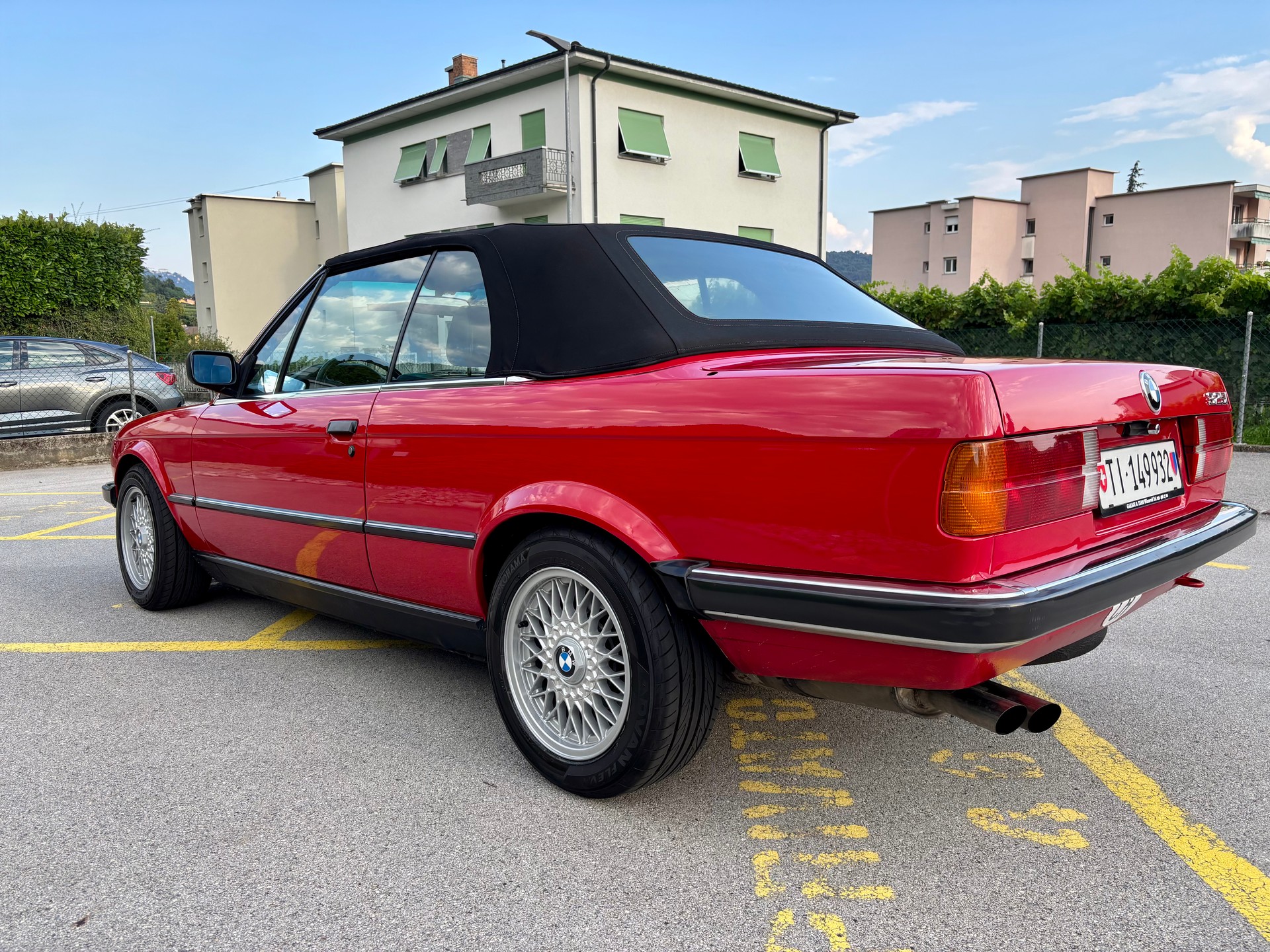 BMW E30 325i cabrio Veteranenfahrzeug-image-10