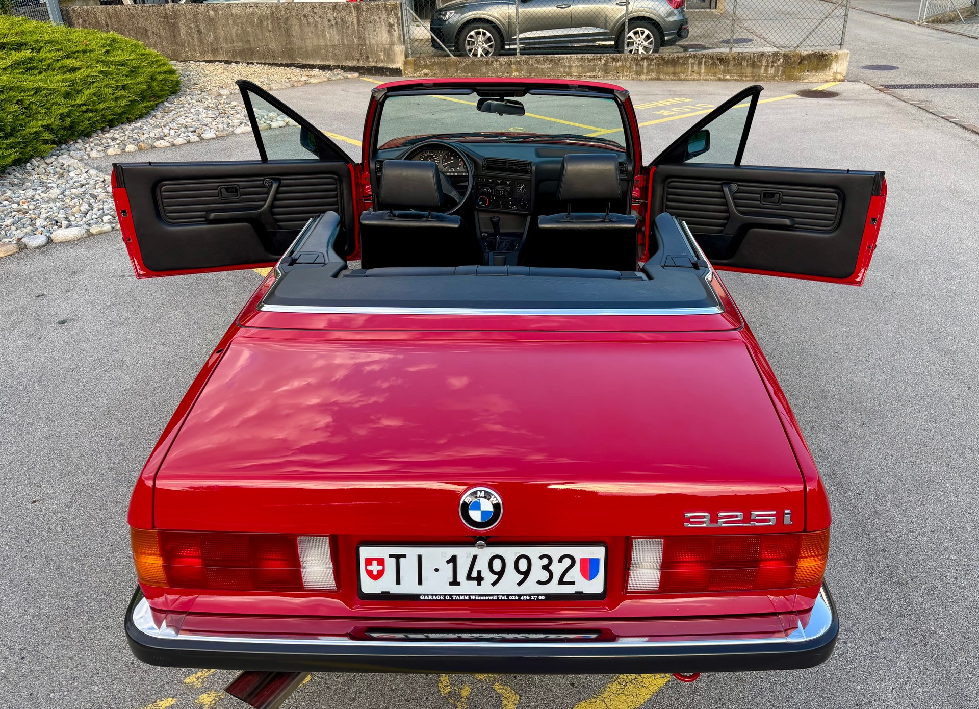 BMW E30 325i cabrio Veteranenfahrzeug-image-20