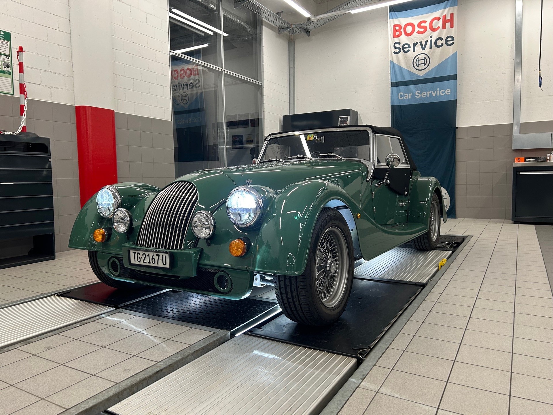 MORGAN Supersport-image-14