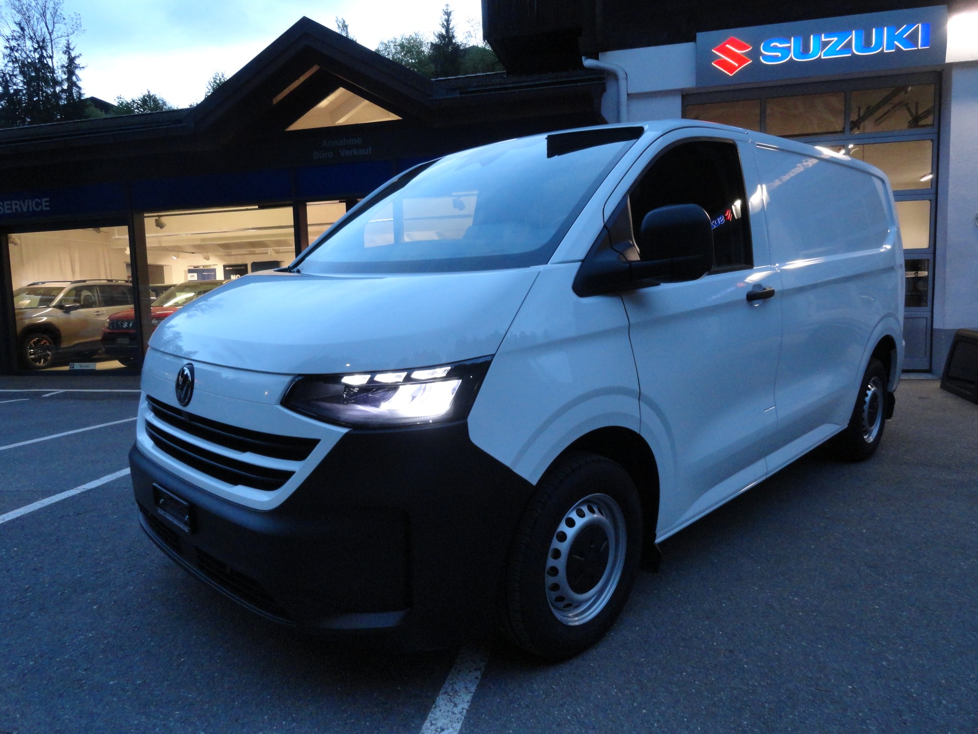 VW Transporter 2.0 TDI 4Motion Automat-image-0