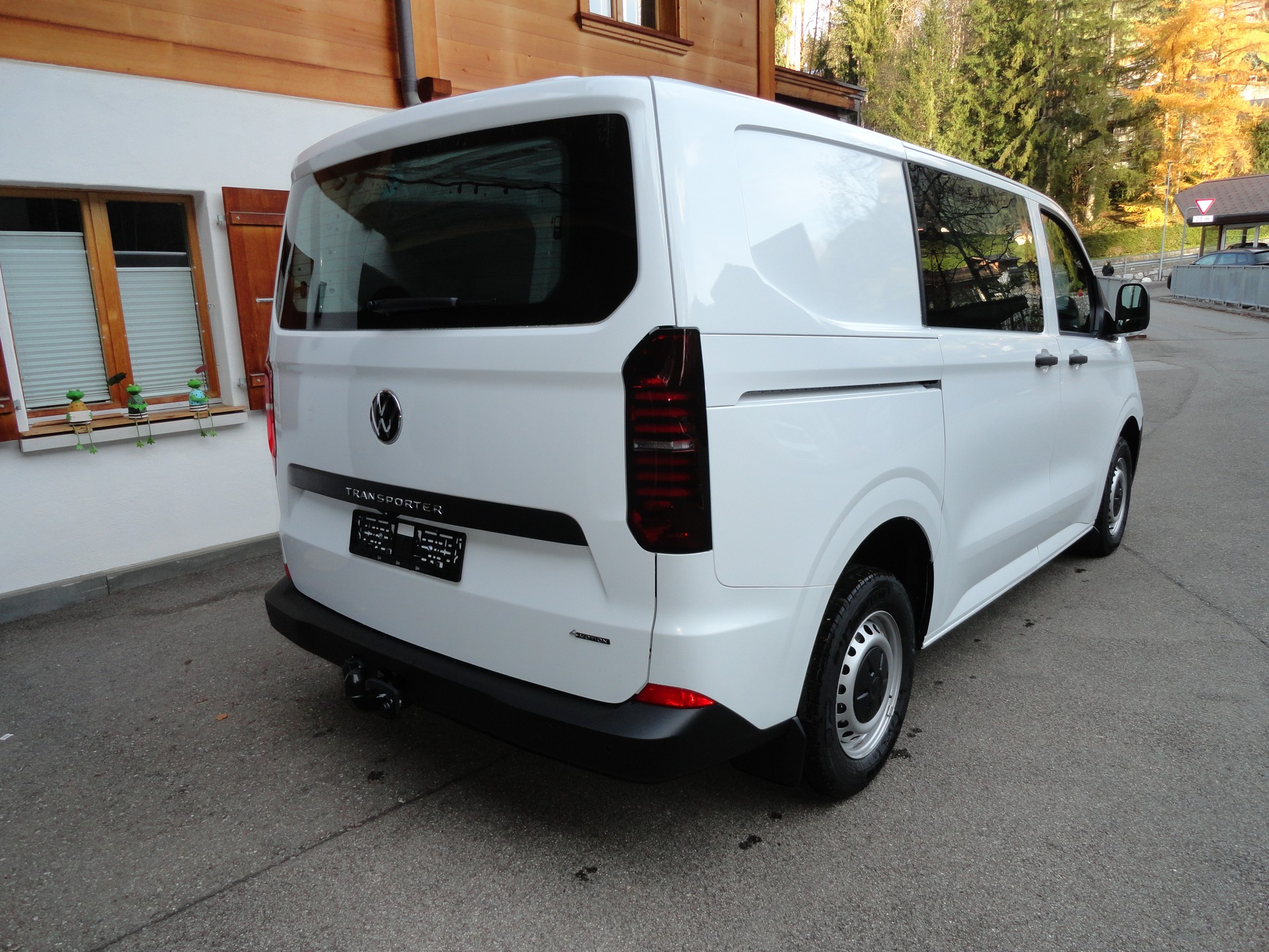 VW Transporter 2.0 TDI 4Motion Automat-image-4