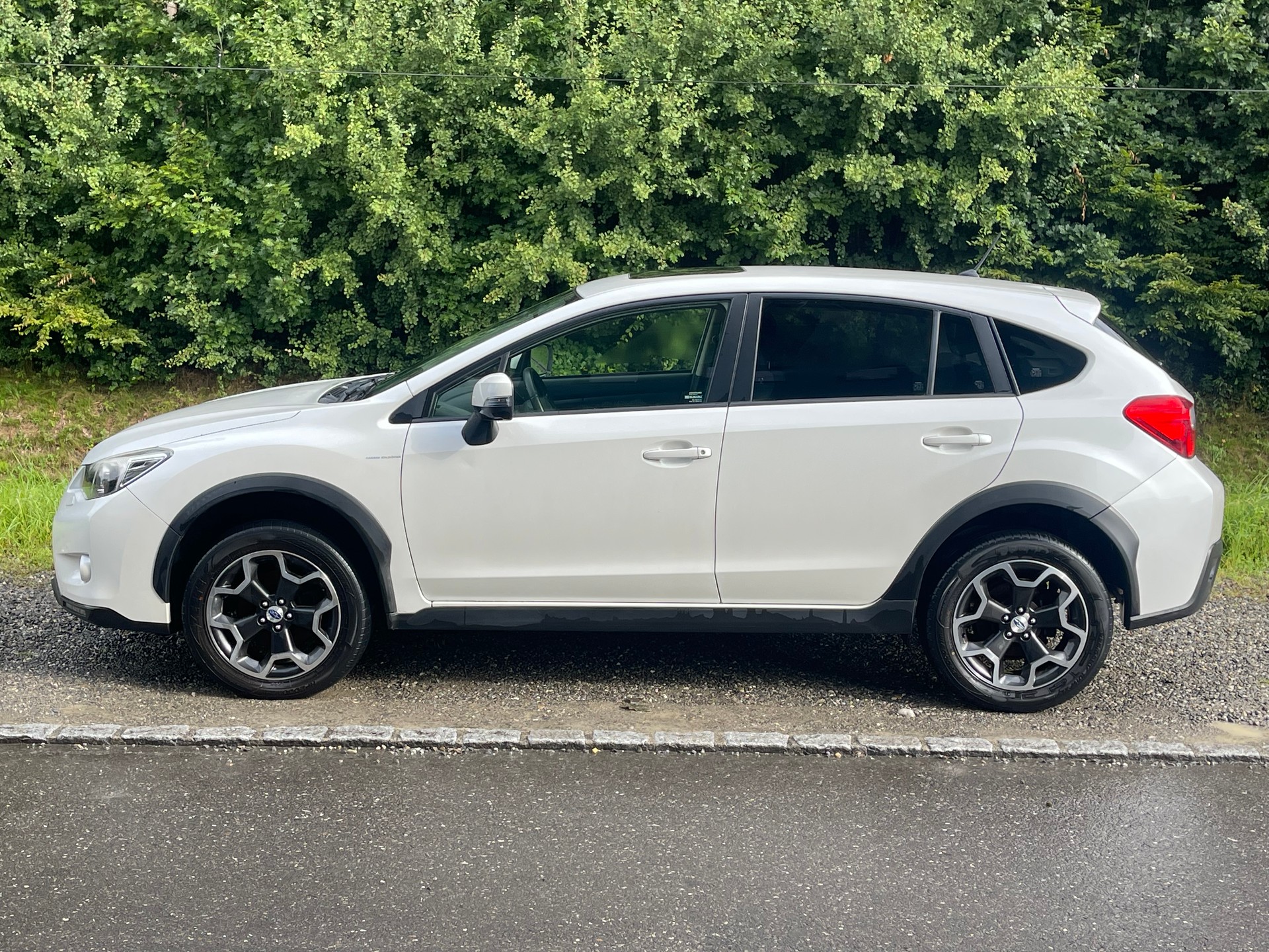 SUBARU XV 2.0D Swiss Three AWD-image-6