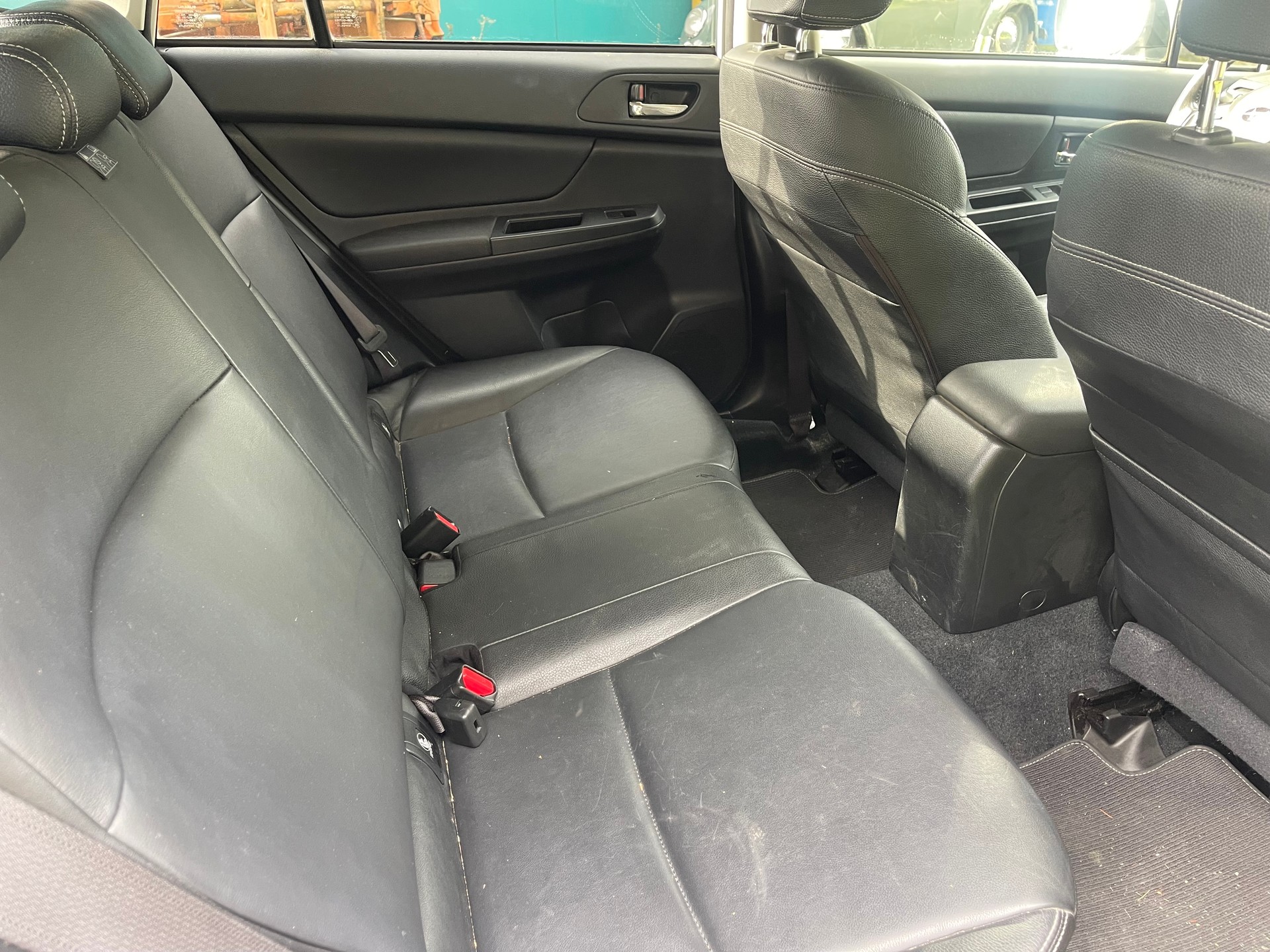 SUBARU XV 2.0D Swiss Three AWD-image-11