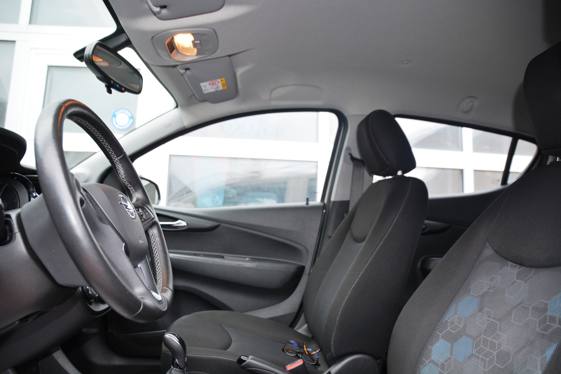 OPEL Karl 1.0 EcoFLEX Active Easytronic-image-14